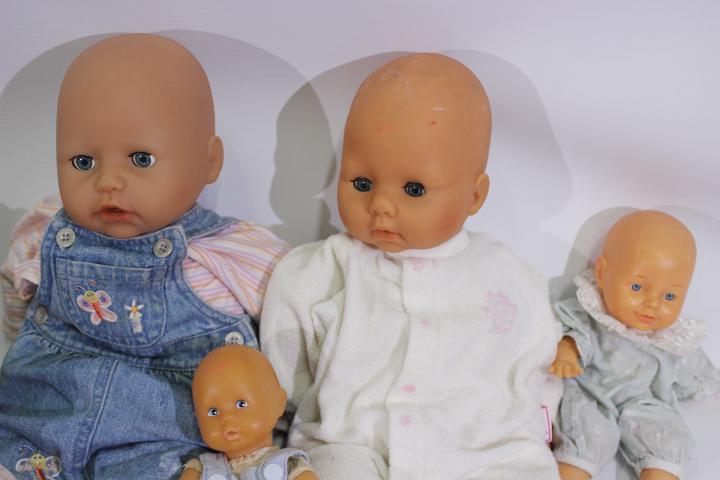 Zapf Collection - Baby Annabel - A group of dolls including 2 x Baby Annabel and three smaller - Image 2 of 4