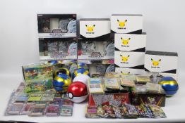 Pokémon - Yu Gi Oh! - Trading cards - An excess of 100 trading cards and many display cases