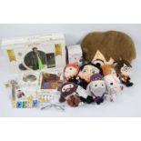 Harry Potter - 9 x boxed and unboxed Harry Potter Wizarding World items and Harry Potter soft toys