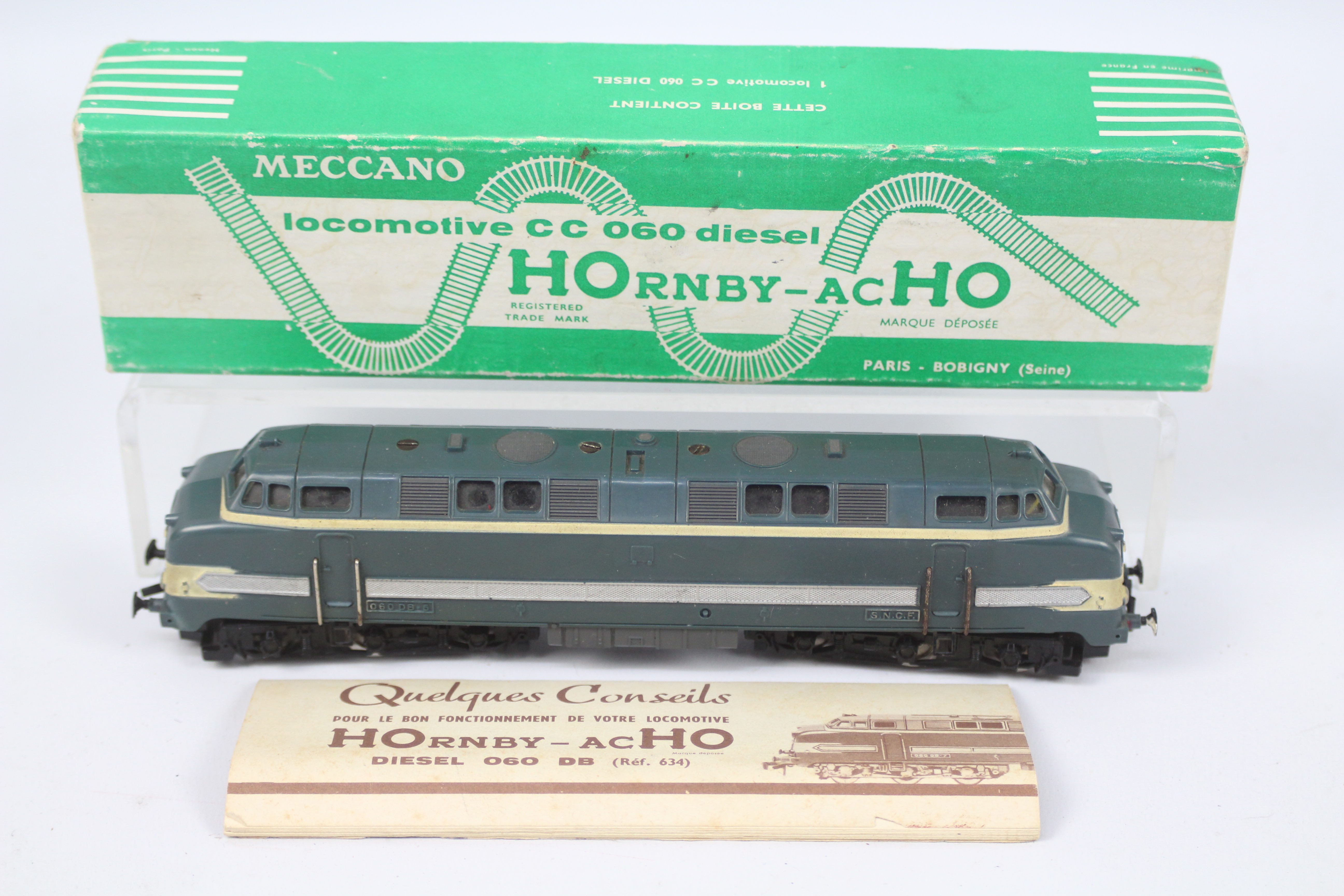 Hornby - A rare French made Hornby HO Co Co Diesel 060 DB locomotive in SNCF livery # 634.