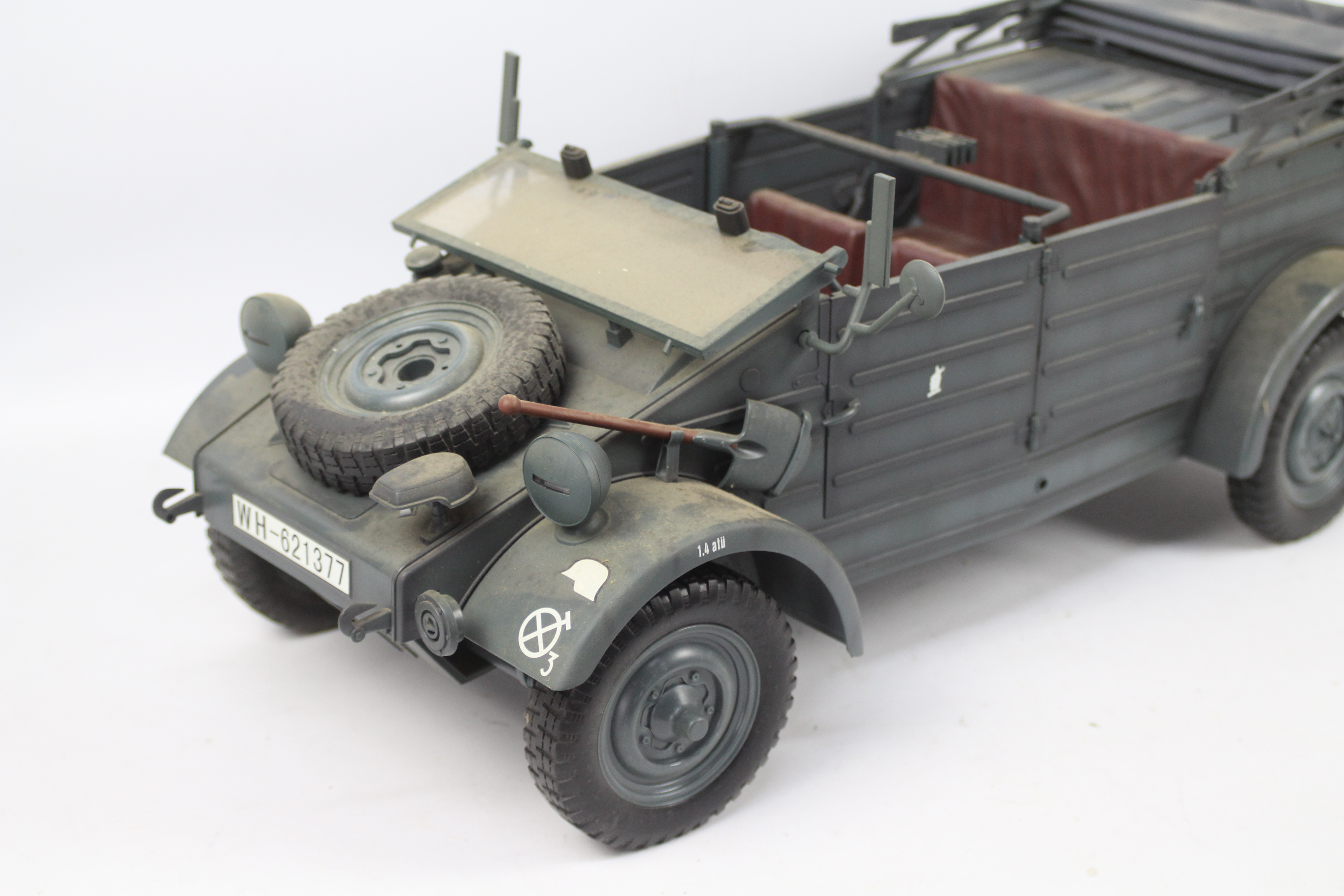 Dragon - A boxed Dragon #710150 WWII German Forces 1:6 scale Kubelwagen Type 82. - Image 2 of 10