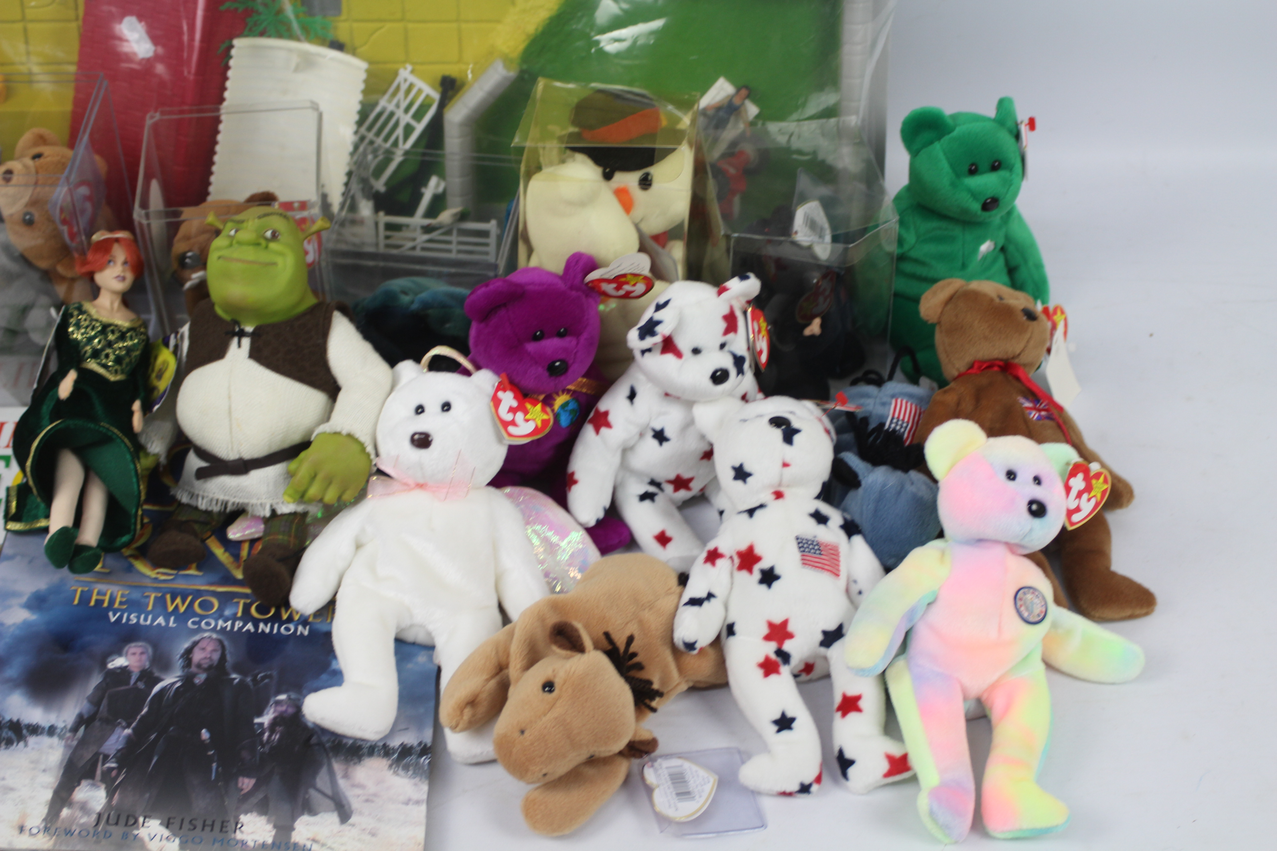 TY Beanie Babies - Shrek - Lego - A selection of approx 17 Beanie Babies to include: Lefty & Glory. - Image 2 of 4