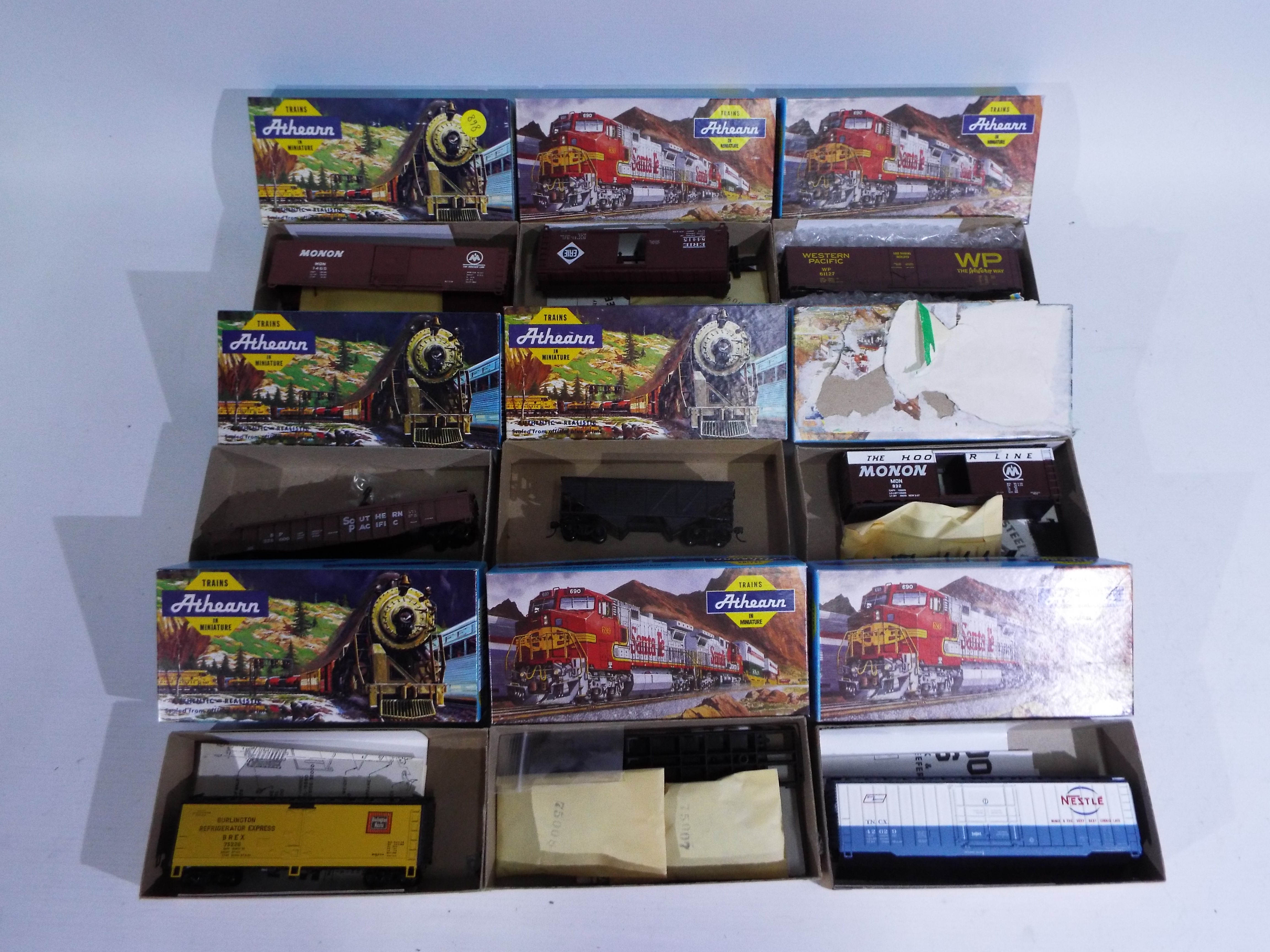 Athearn - 9 x boxed HO gauge model railway carriages, - Image 2 of 2
