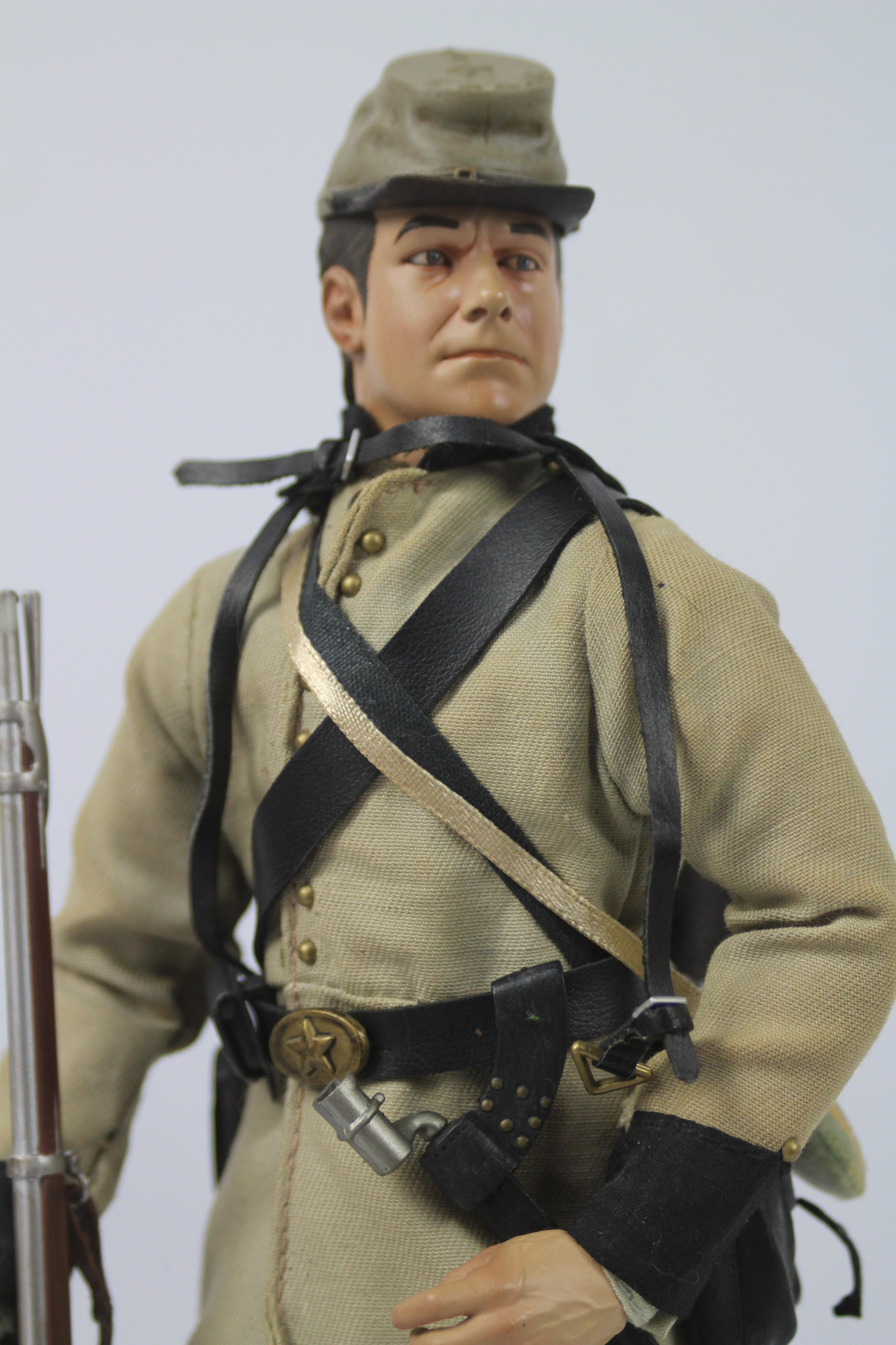 Sideshow Collectibles - An unboxed Sideshow Collectibles 'Brotherhood of Arms - Confederate 1st - Image 2 of 5