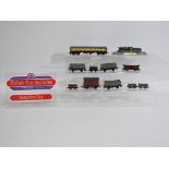 Bachmann, Graham Fischer, Hornby, Minitrix, Arnold, Peco, Other - 19 x OO gauge, N gauge, HO gauge,