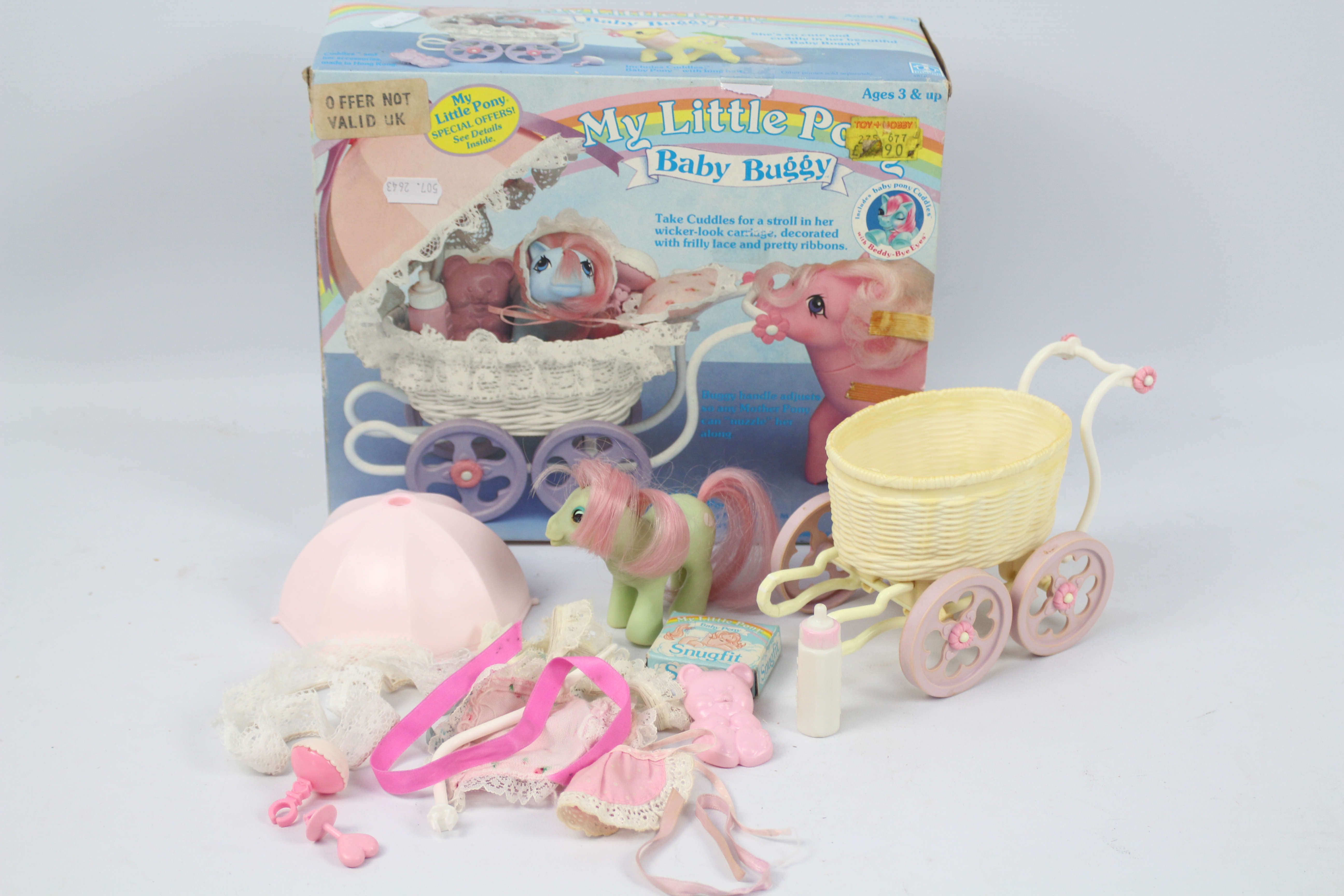 My Little Pony, Baby Buggy - Comes with a light green Baby Cuddles pony with Beddy Bye Eyes,