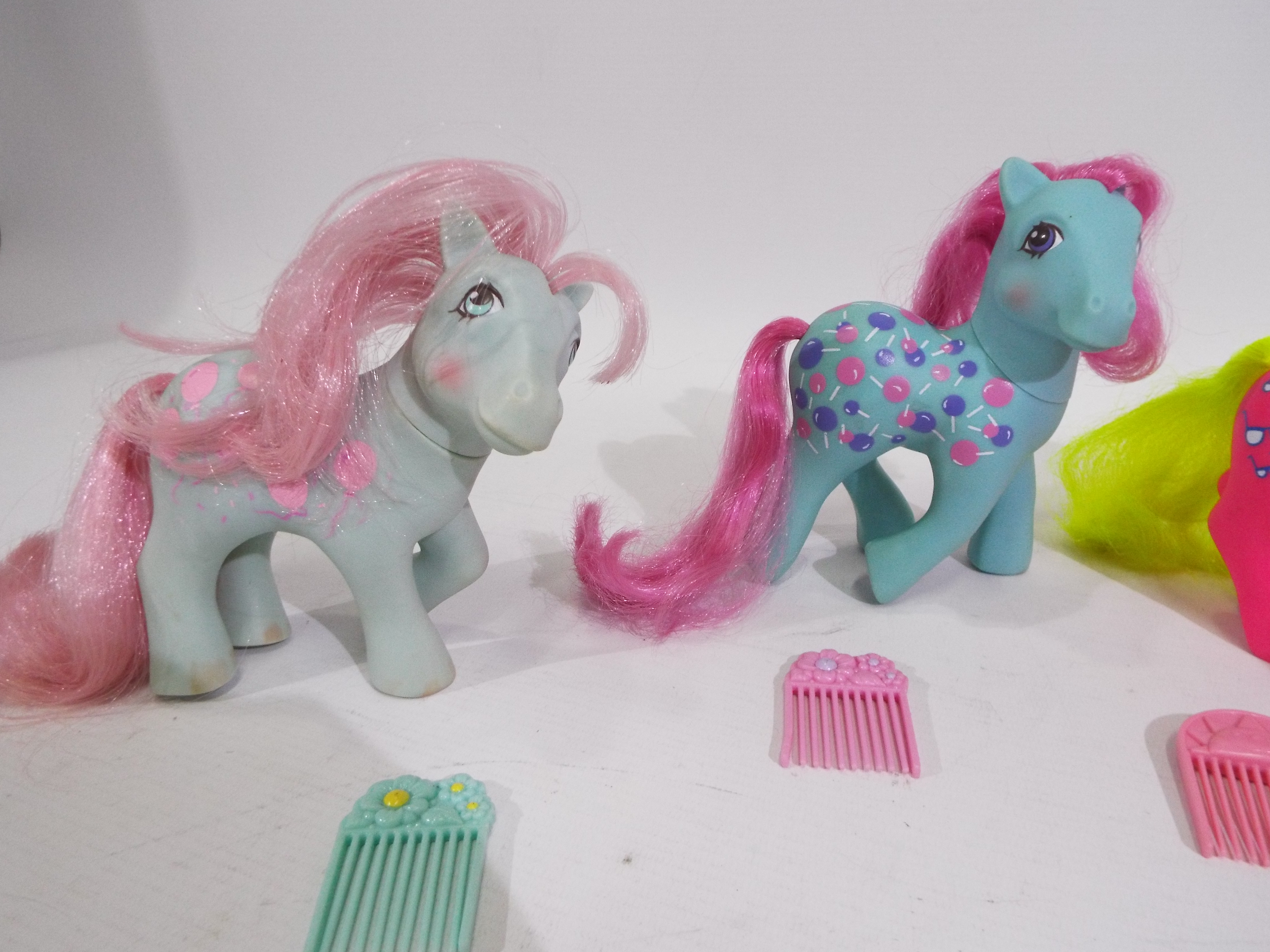 My Little Pony, Hasbro - A collection of four loose My Little Pony G1 Ponies. - Image 2 of 4