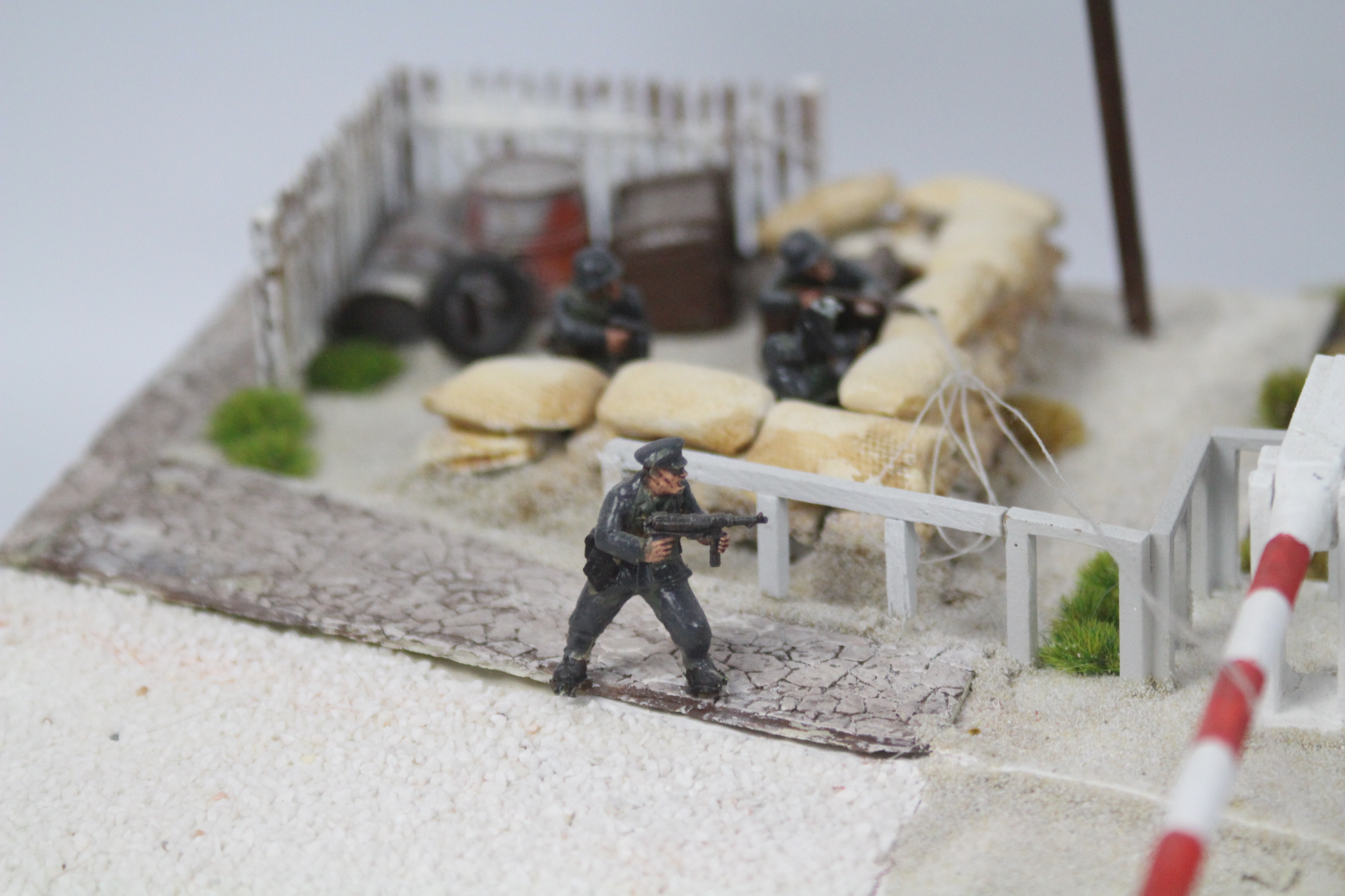 War Diorama - A war diorama set on a German river with a draw bridge. - Image 3 of 10