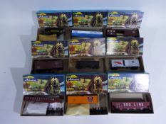 Athearn - 9 x boxed HO gauge model railway carriages and wagons - Lot includes a 'Pennsylvania'