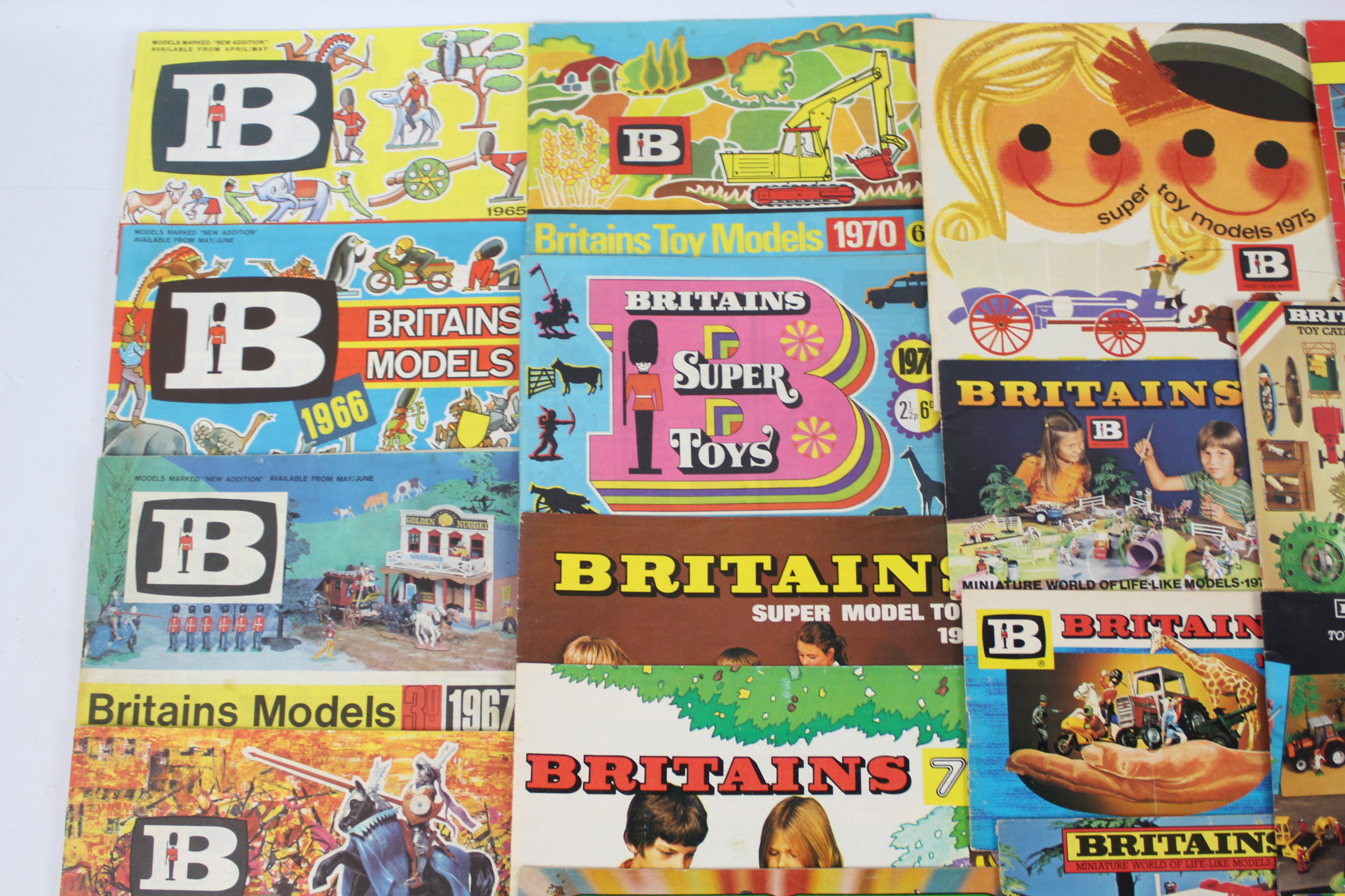 Britains - A collection of 30 Britains catalogues. - Image 3 of 5