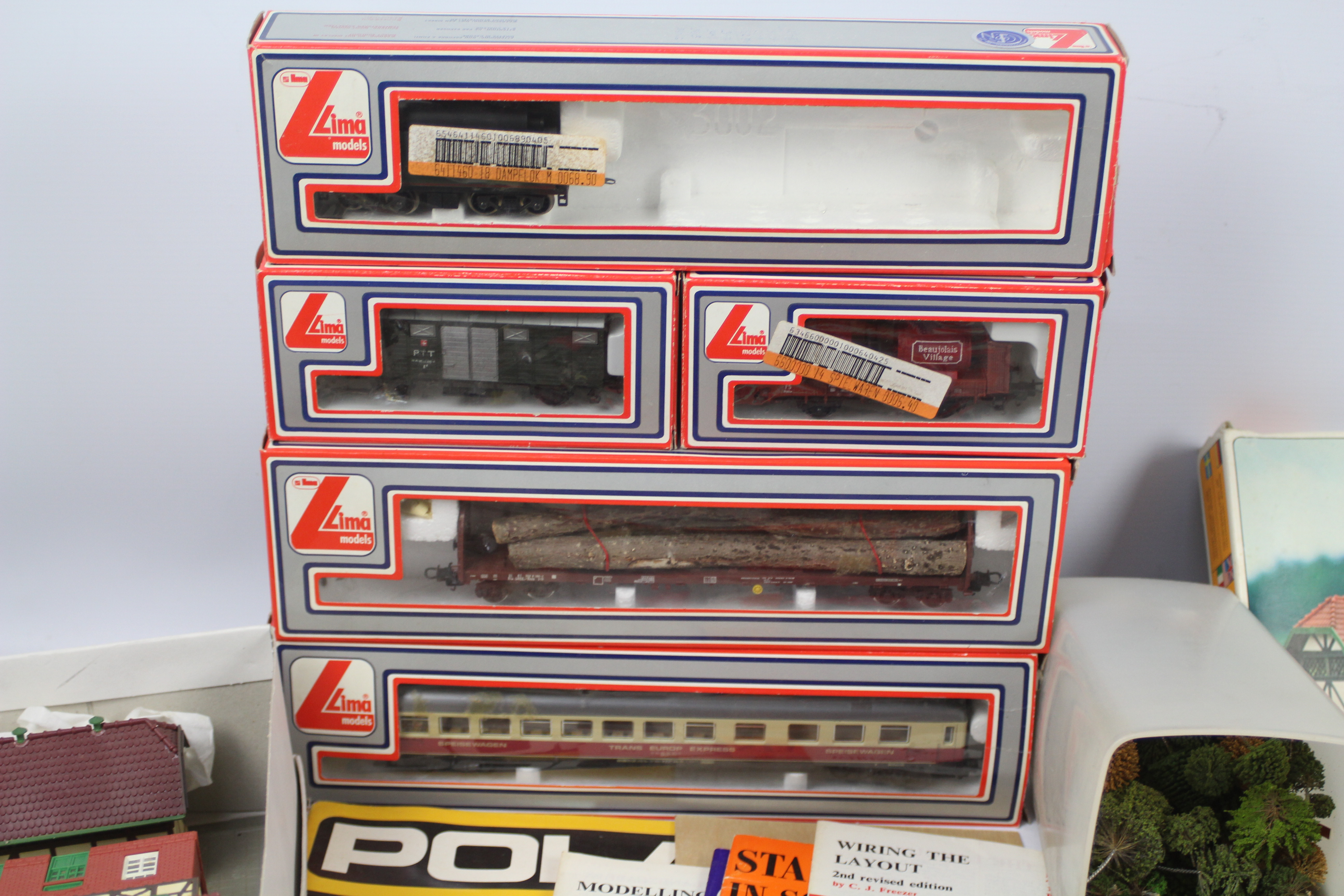 Lima - Pola - Preiser - A collection of HO/OO gauge rolling stock, - Image 2 of 5