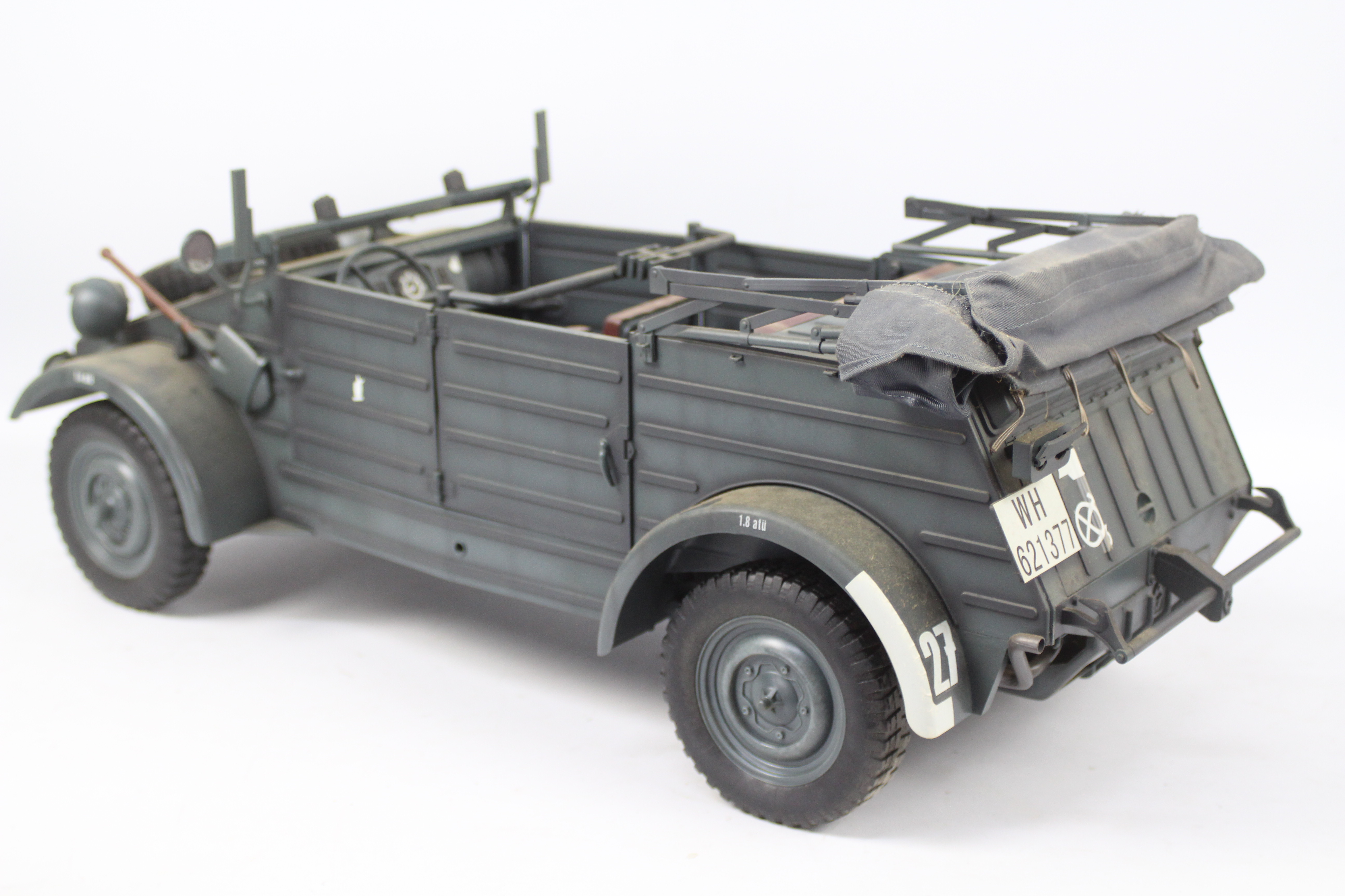 Dragon - A boxed Dragon #710150 WWII German Forces 1:6 scale Kubelwagen Type 82. - Image 6 of 10