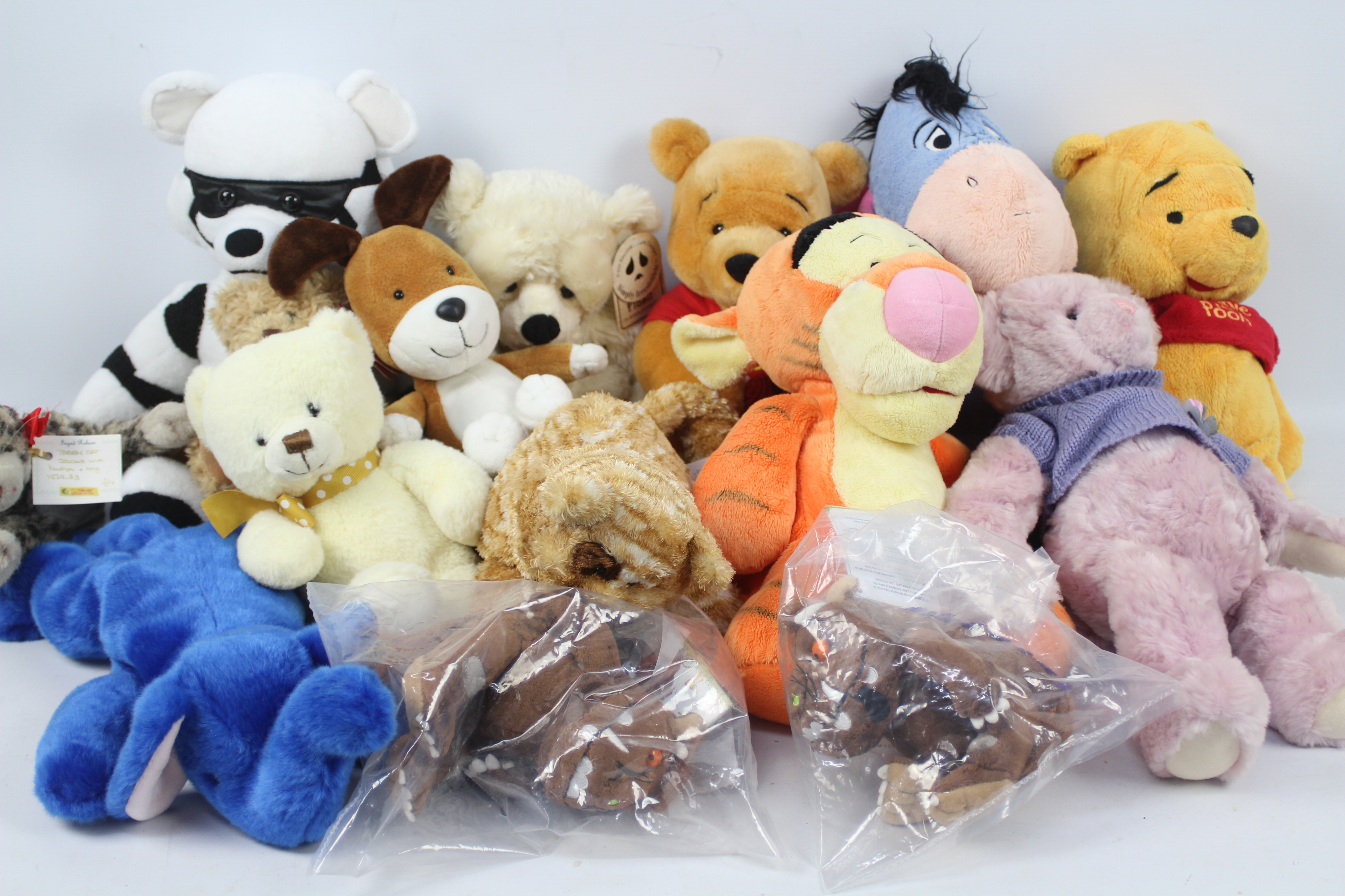 Keel Toys - Gund - Steiff - Bears and soft toys.