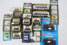 Graham Farish - Minitrix - Tomix - Peco - A collection of boxed / carded N gauge wagons and track