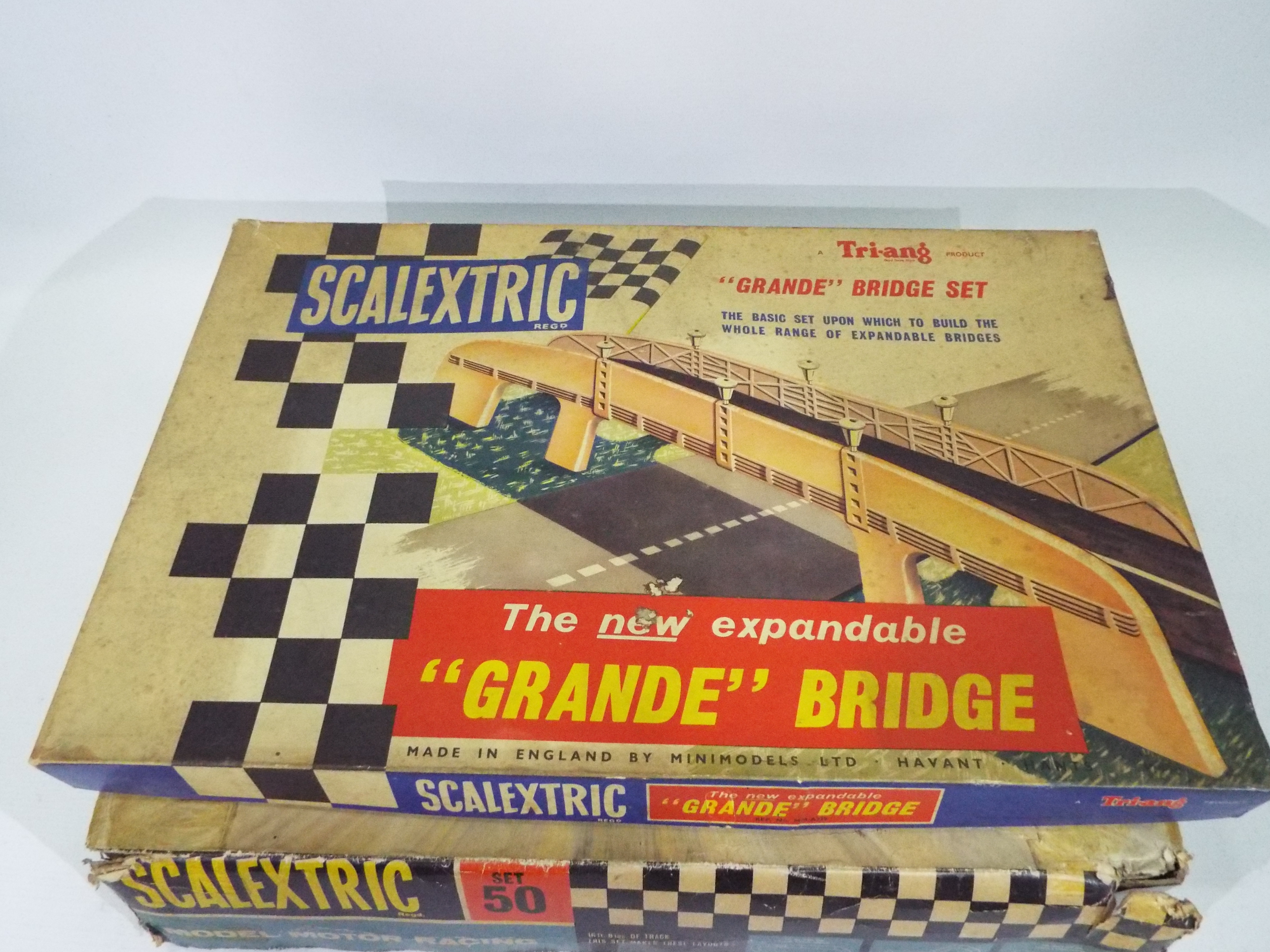 Scalextric - A vintage boxed Scalextric set and boxed Scalextric accessory. - Image 2 of 9