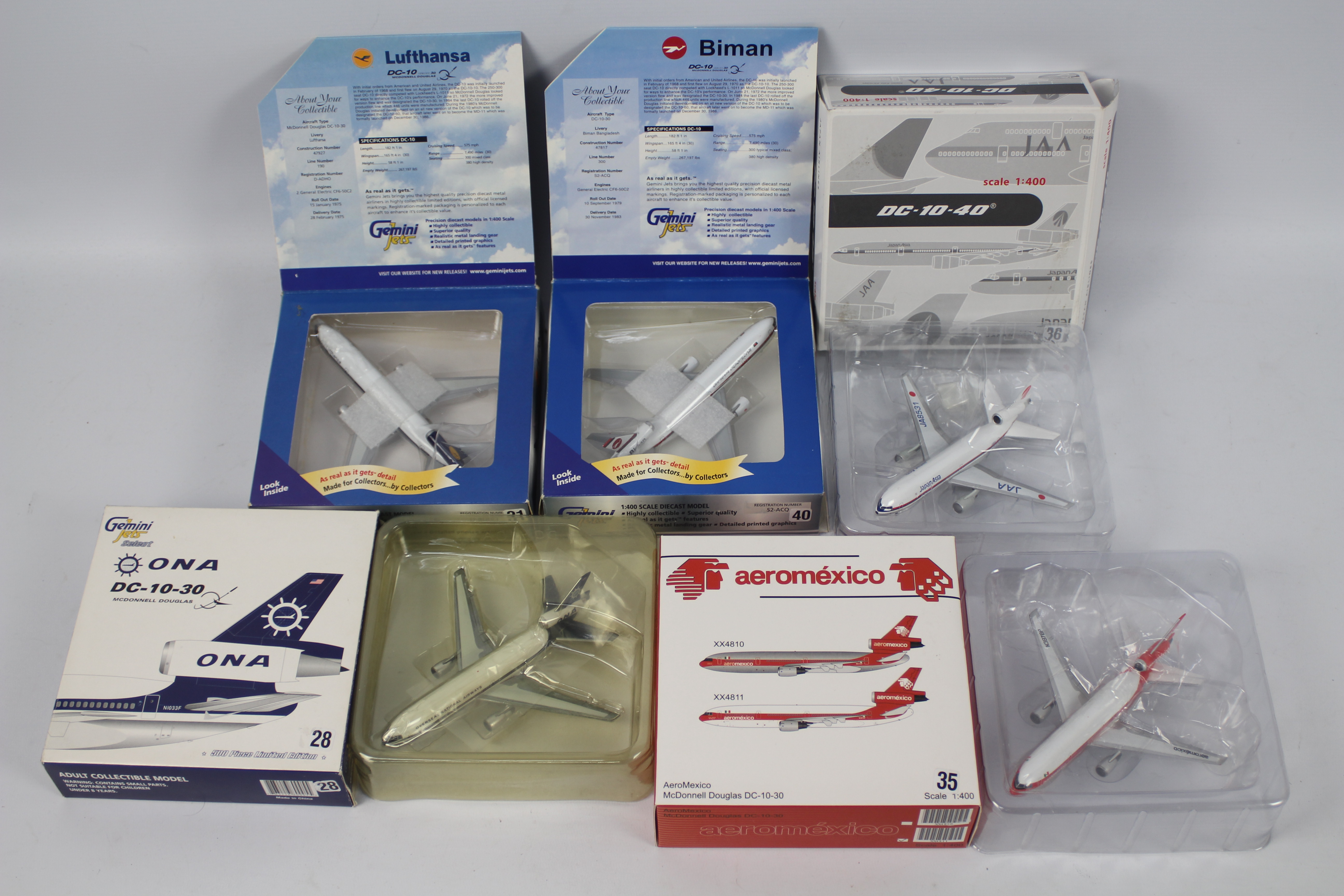Gemini Jets - Aero Mexico - A collection of 5 boxed diecast 1:400 scale model aircraft in various