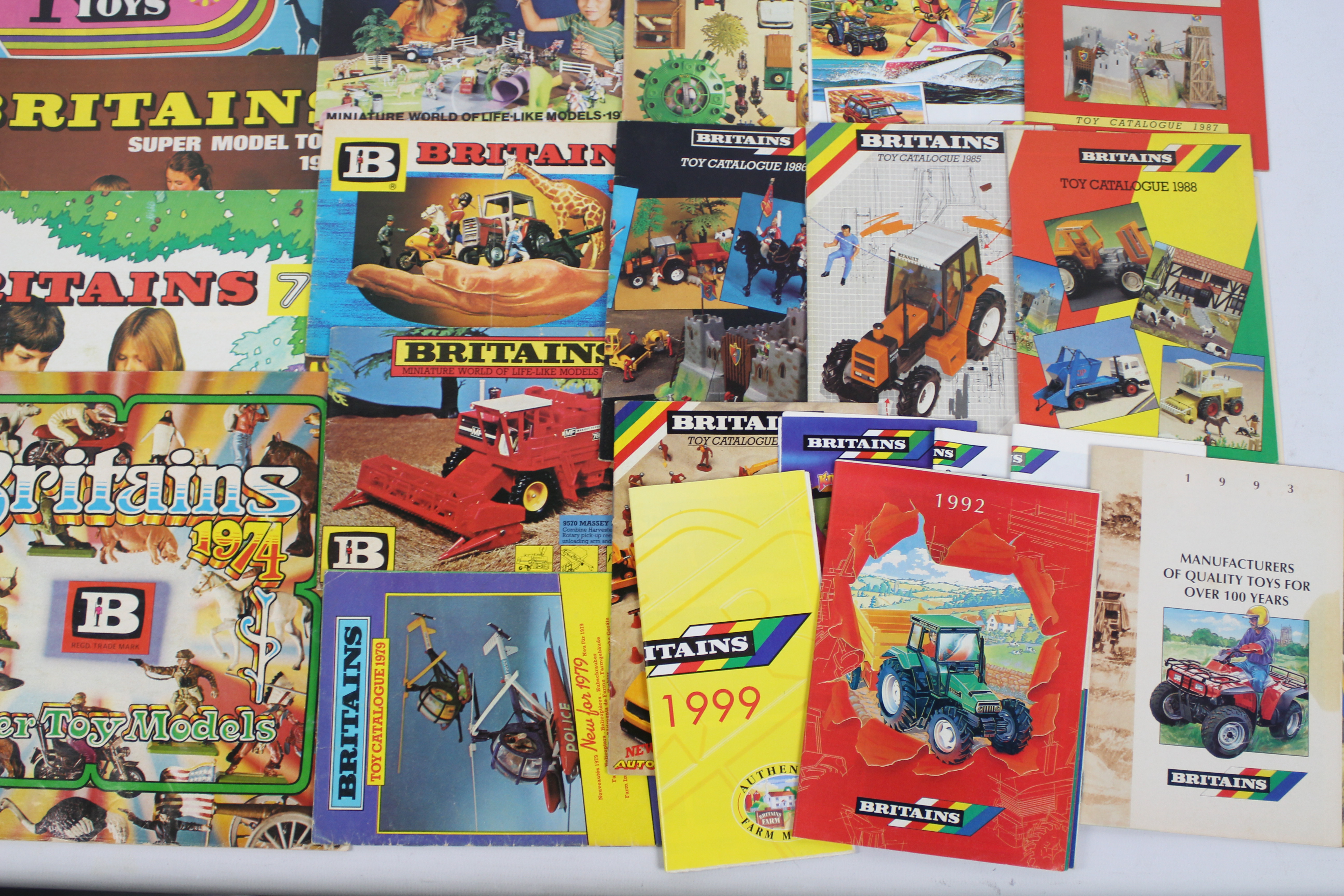 Britains - A collection of 30 Britains catalogues. - Image 4 of 5