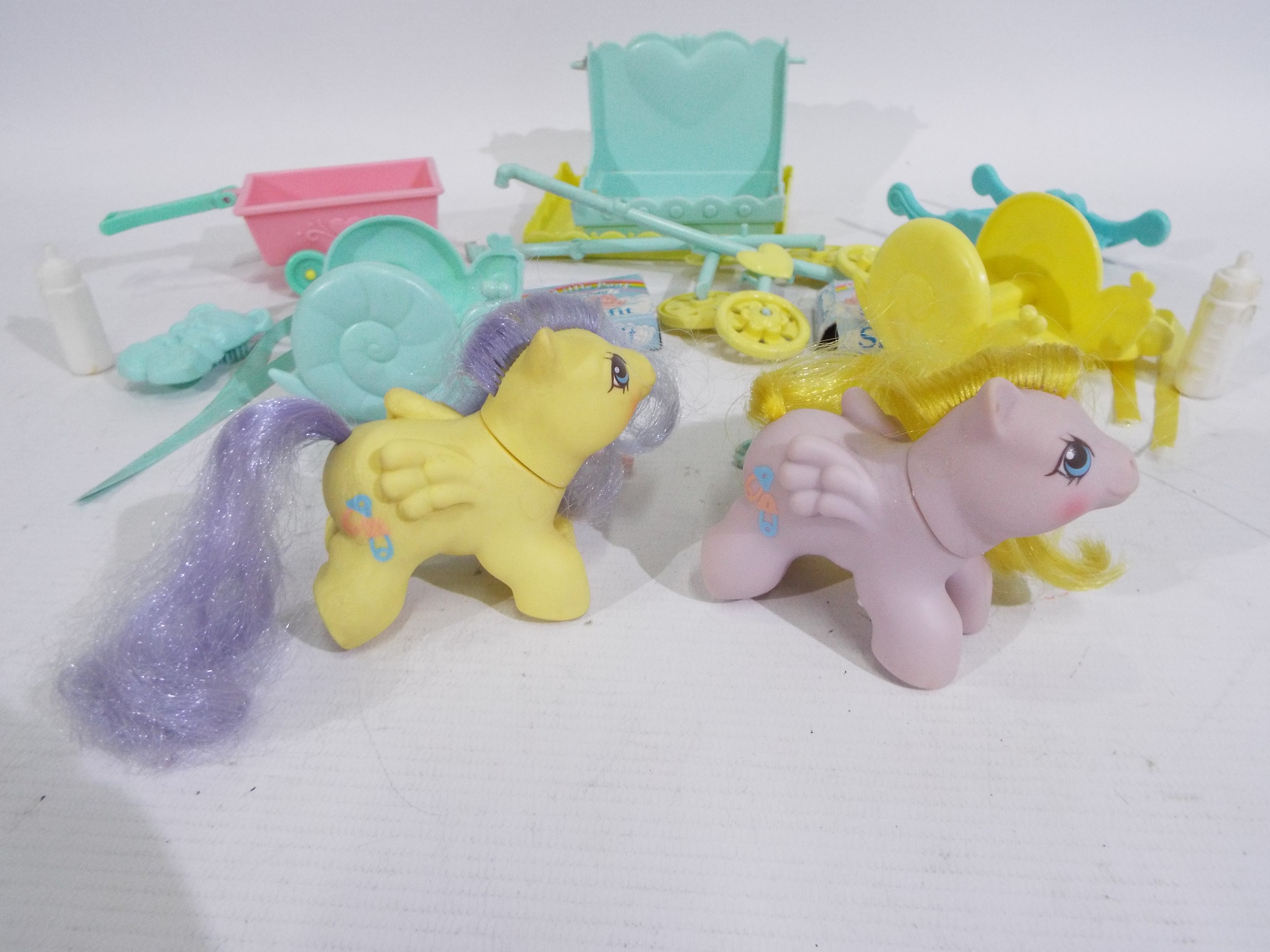 My Little Pony, Hasbro - Twins and accessories. - Image 3 of 3