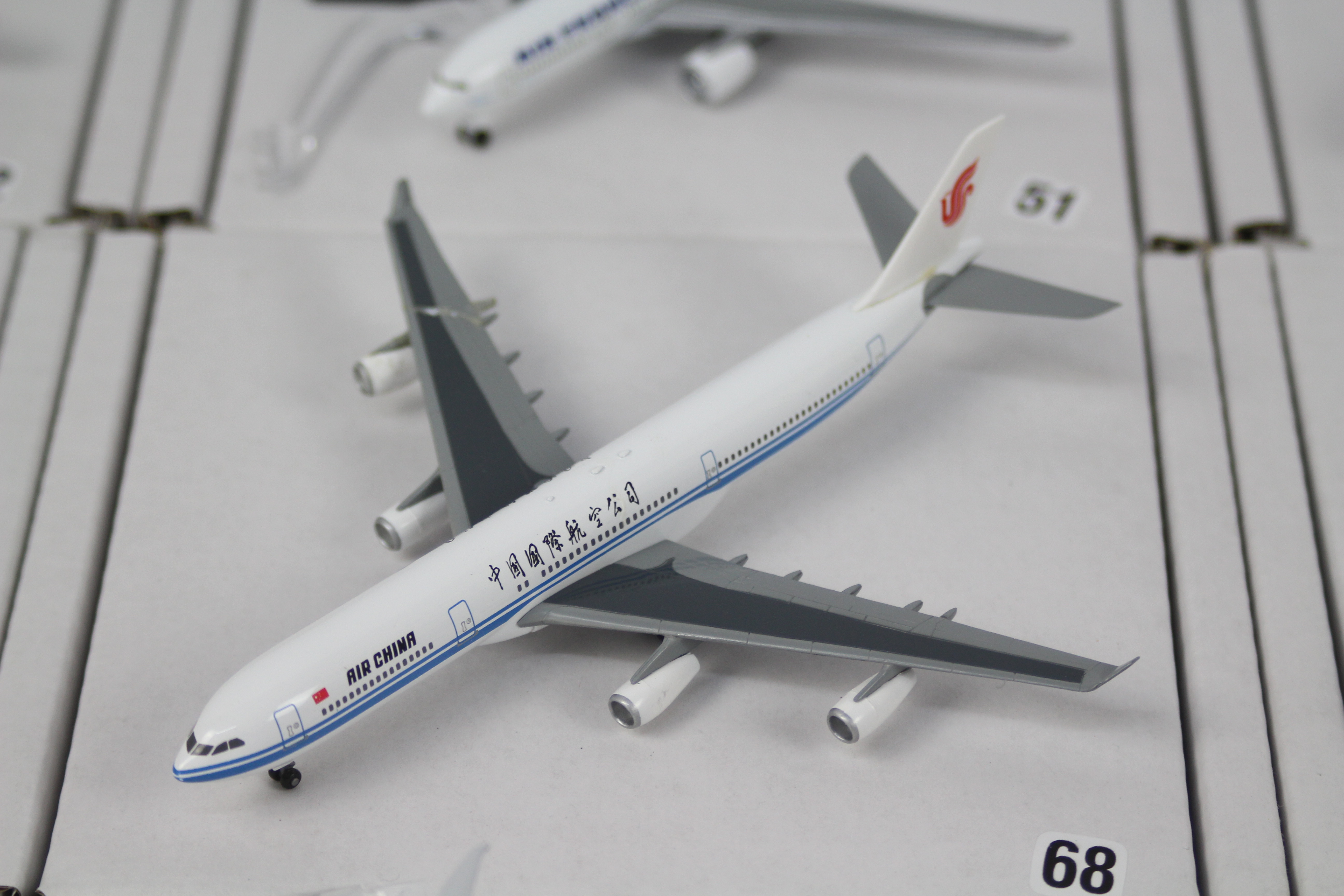 Socatec - Gemini Jets - A collection of 12 re-boxed diecast 1:400 scale model aircraft in various - Image 6 of 13