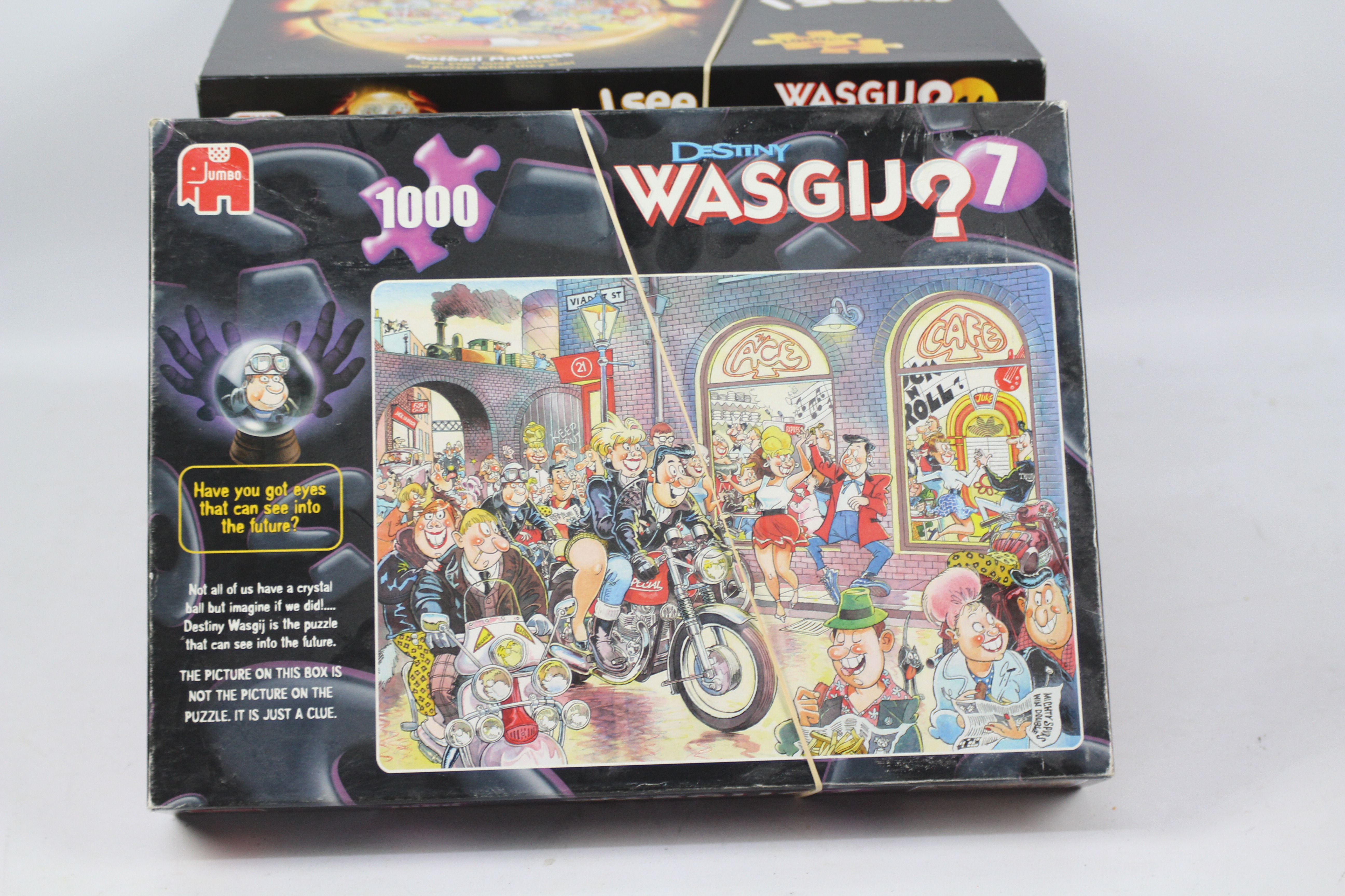 Jumbo, WASGIJ - A boxed collection of WASGIJ mainly 1000 piece jigsaws. - Image 3 of 3