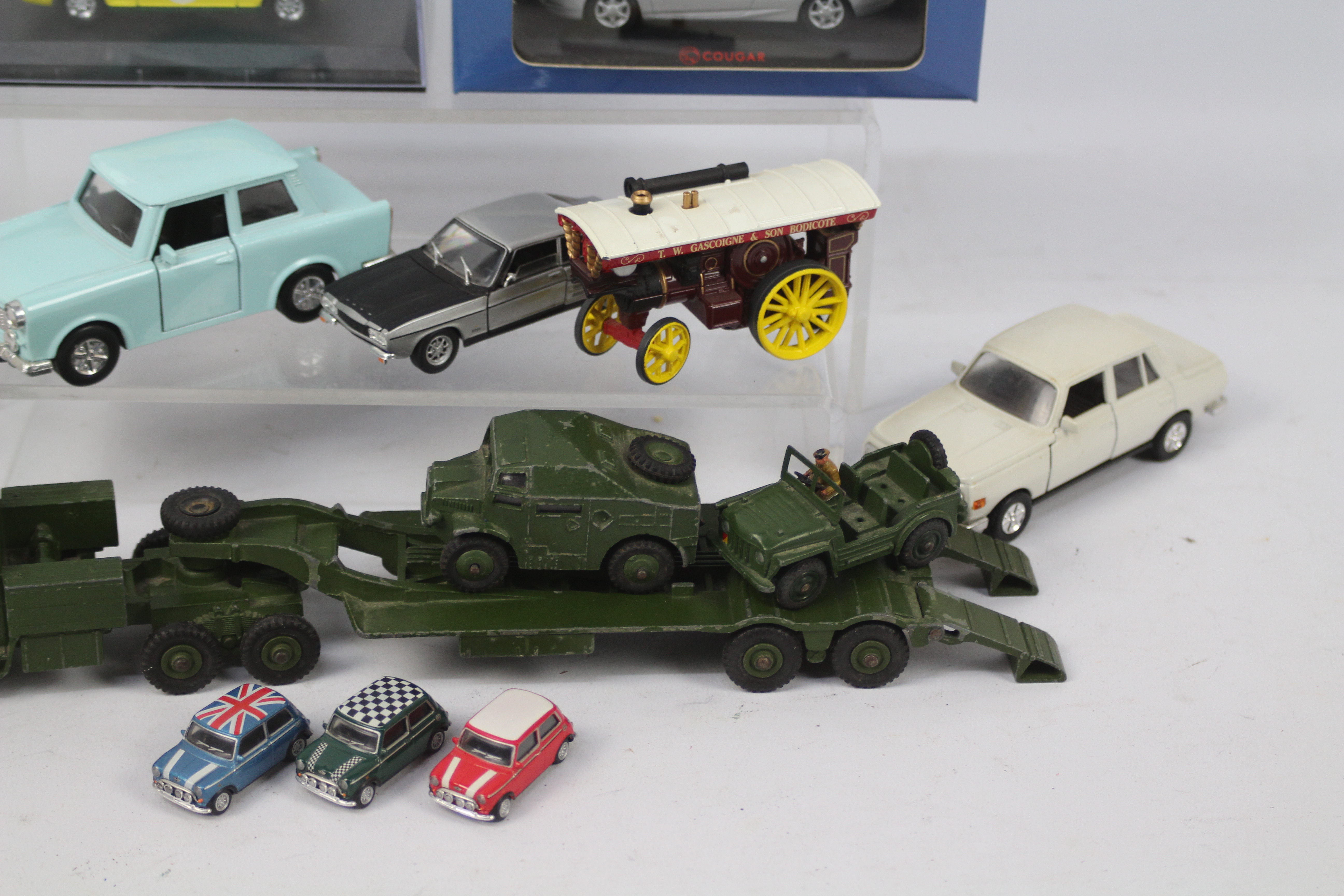 Corgi Toys, Paul's Model Art, Matchbox, Dinky Toys, - Image 4 of 4