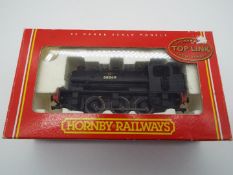 Hornby Top Link - an OO gauge model saddle tank steam locomotive 0-6-0ST op no 68049,