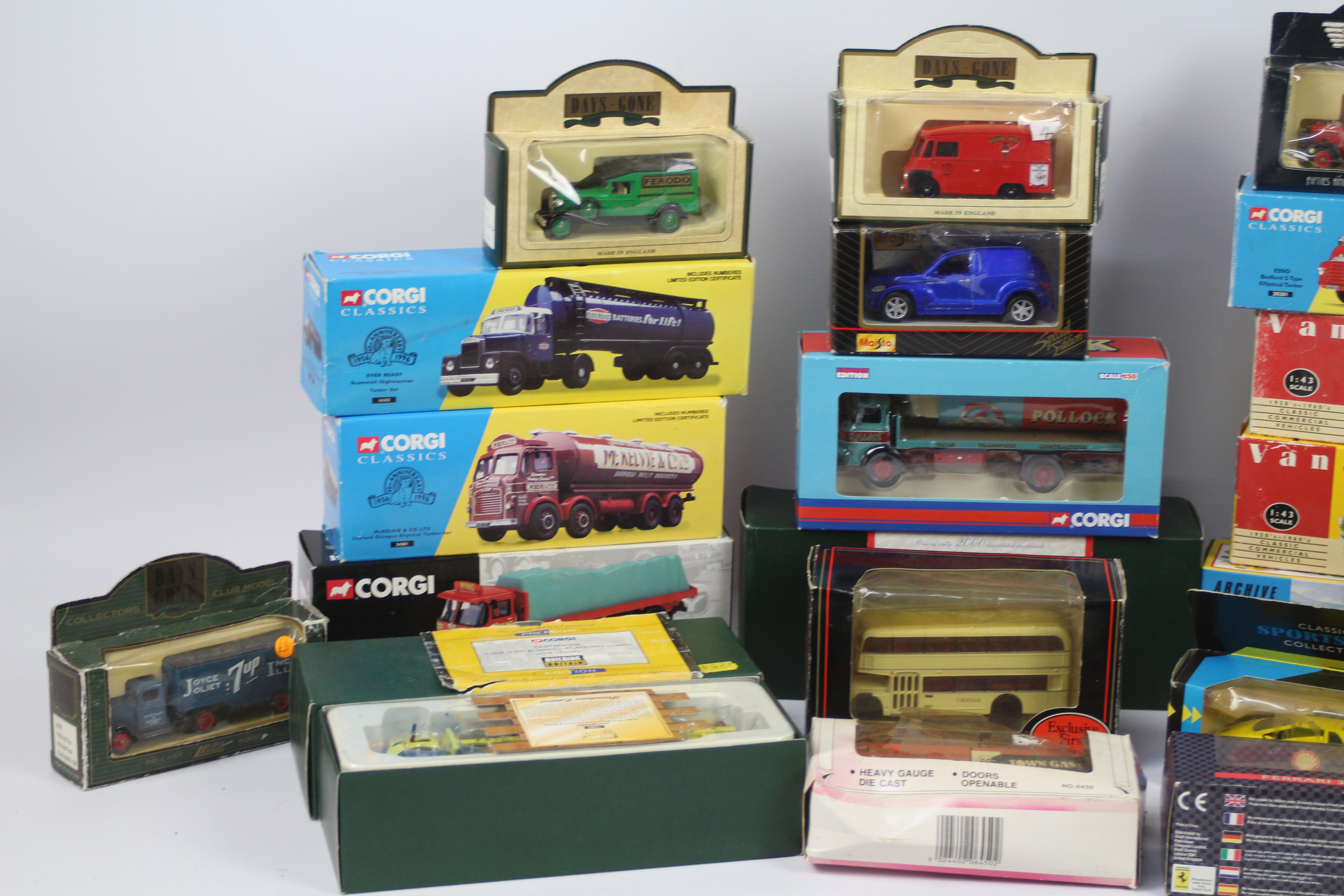 Corgi, Vanguards, Maisto - A boxed group of diecast vehicles in various scales. - Image 2 of 4