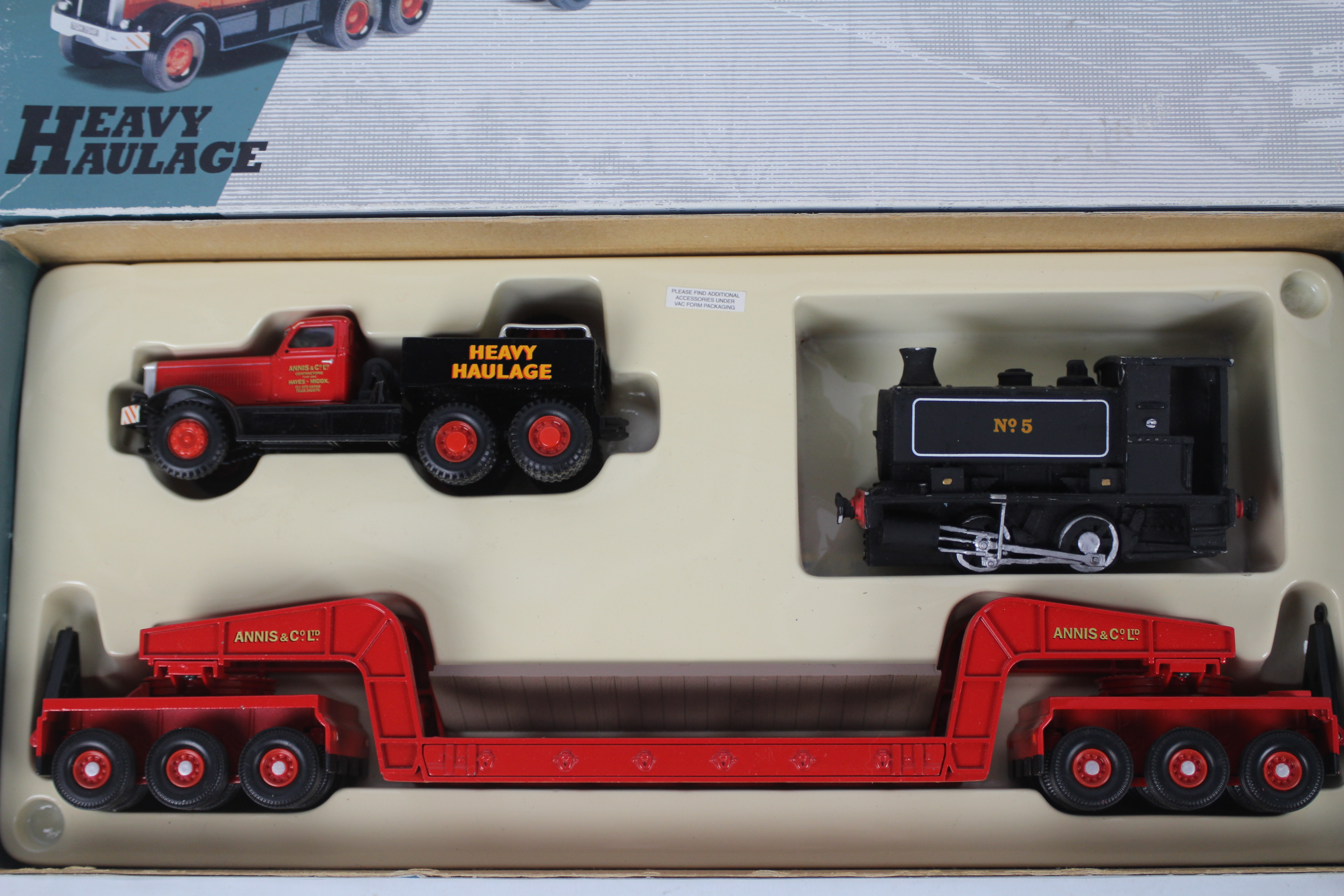 Corgi , EFE - Nine boxed diecast model vehicles in various scales. - Image 8 of 8