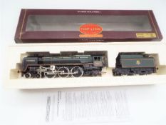 Hornby Top Link - an OO gauge special edition model Britannia class 4-6-2 locomotive and tender,