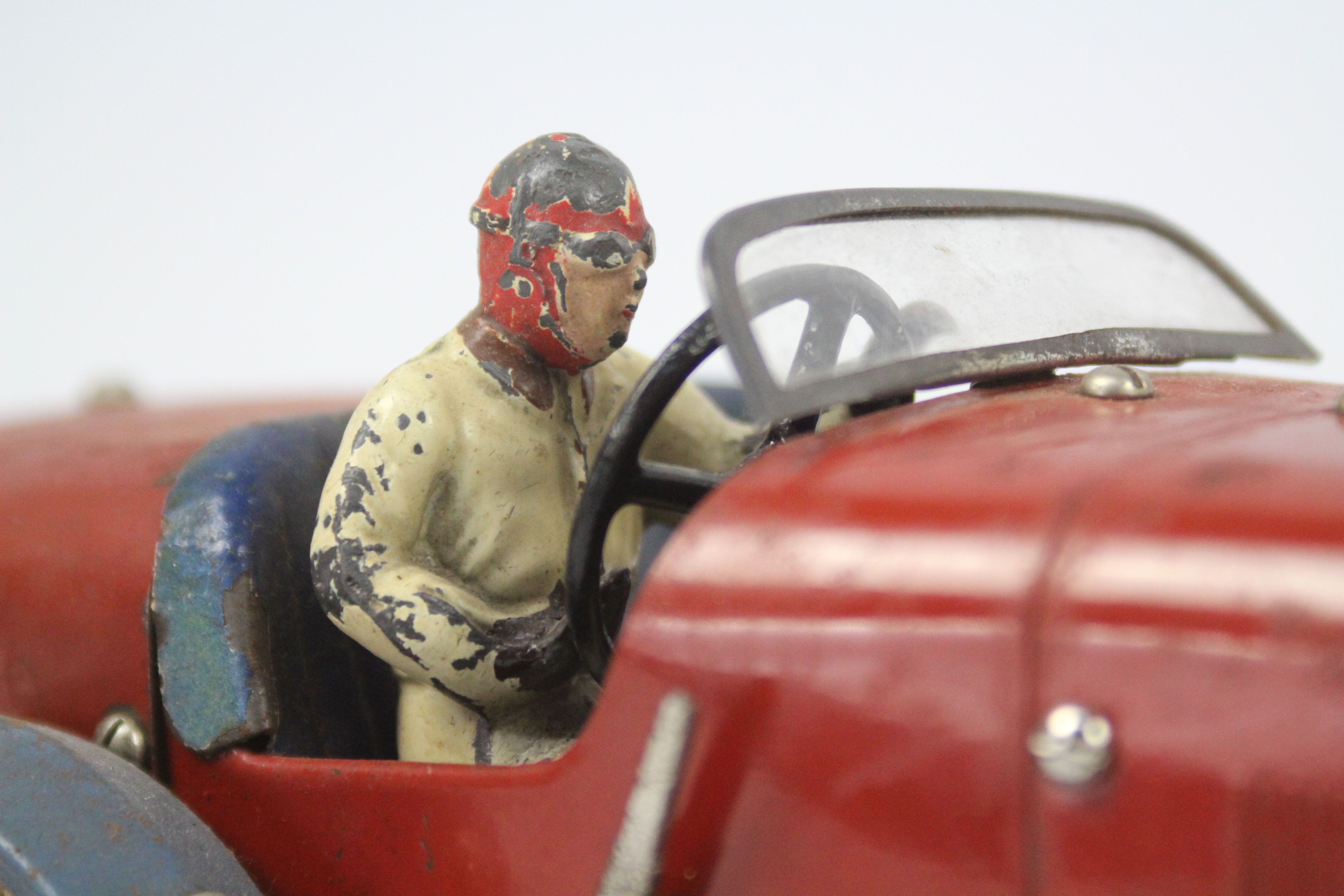 Meccano - A Meccano No 2 Constructor Car in red with blue mudguards and seat. - Image 11 of 11