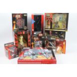 Star Wars, Hasbro, Silvers, Revell, Others - A mixed lot of Star Wars themed collectibles, puzzles,