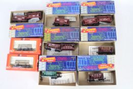 Roundhouse - Rivarossi - 12 x HO Scale wagons including 10 x Ore Cars in various liveries # 1422