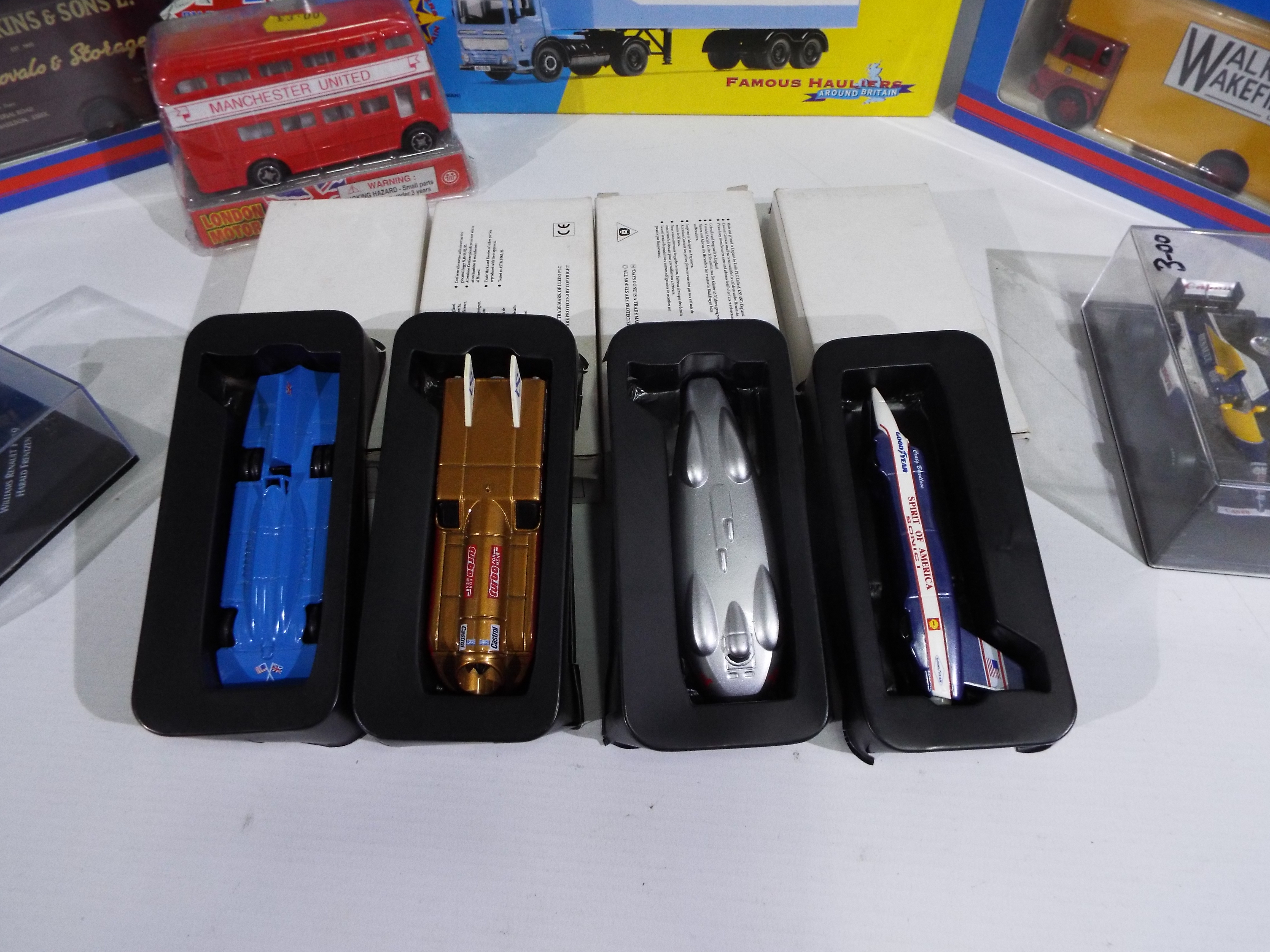 Corgi, Other - 16 boxed diecast and plastic model vehicles in various scales, mainly by Corgi. - Image 2 of 7