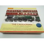 Hornby - an OO gauge boxed set, The Caledonian, 4-6-2 'King George VI' locomotive,