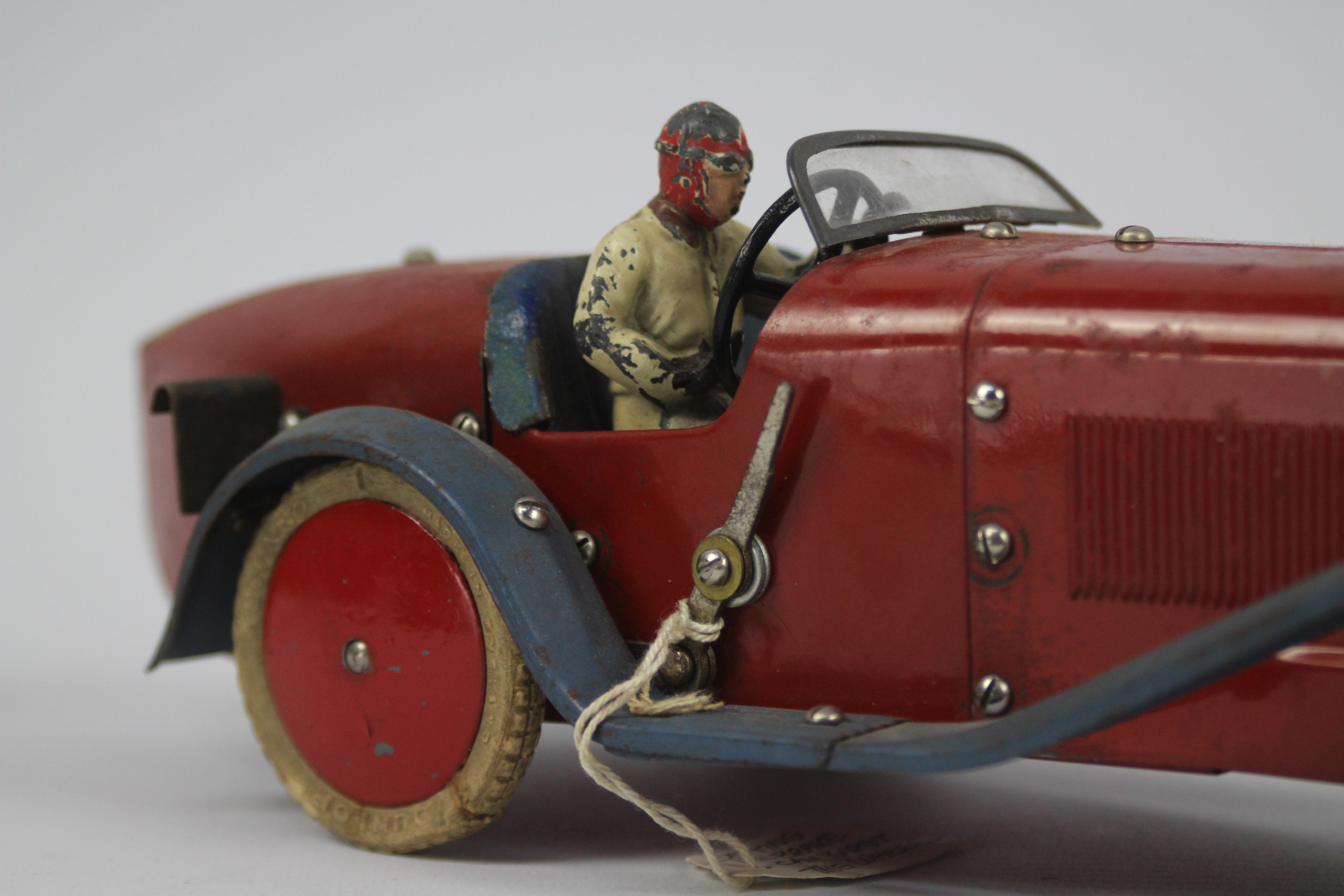 Meccano - A Meccano No 2 Constructor Car in red with blue mudguards and seat. - Image 3 of 11