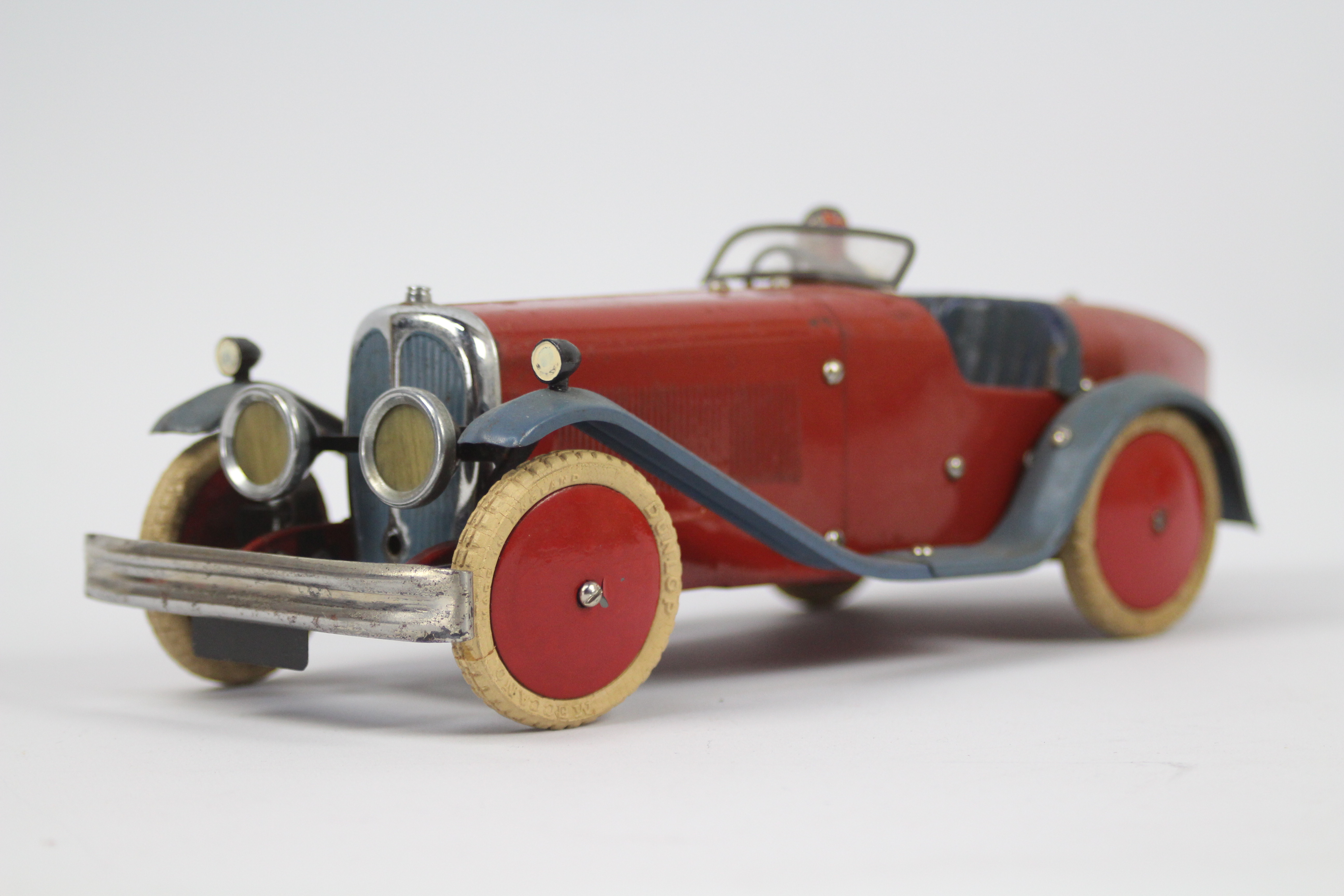 Meccano - A Meccano No 2 Constructor Car in red with blue mudguards and seat. - Image 2 of 11