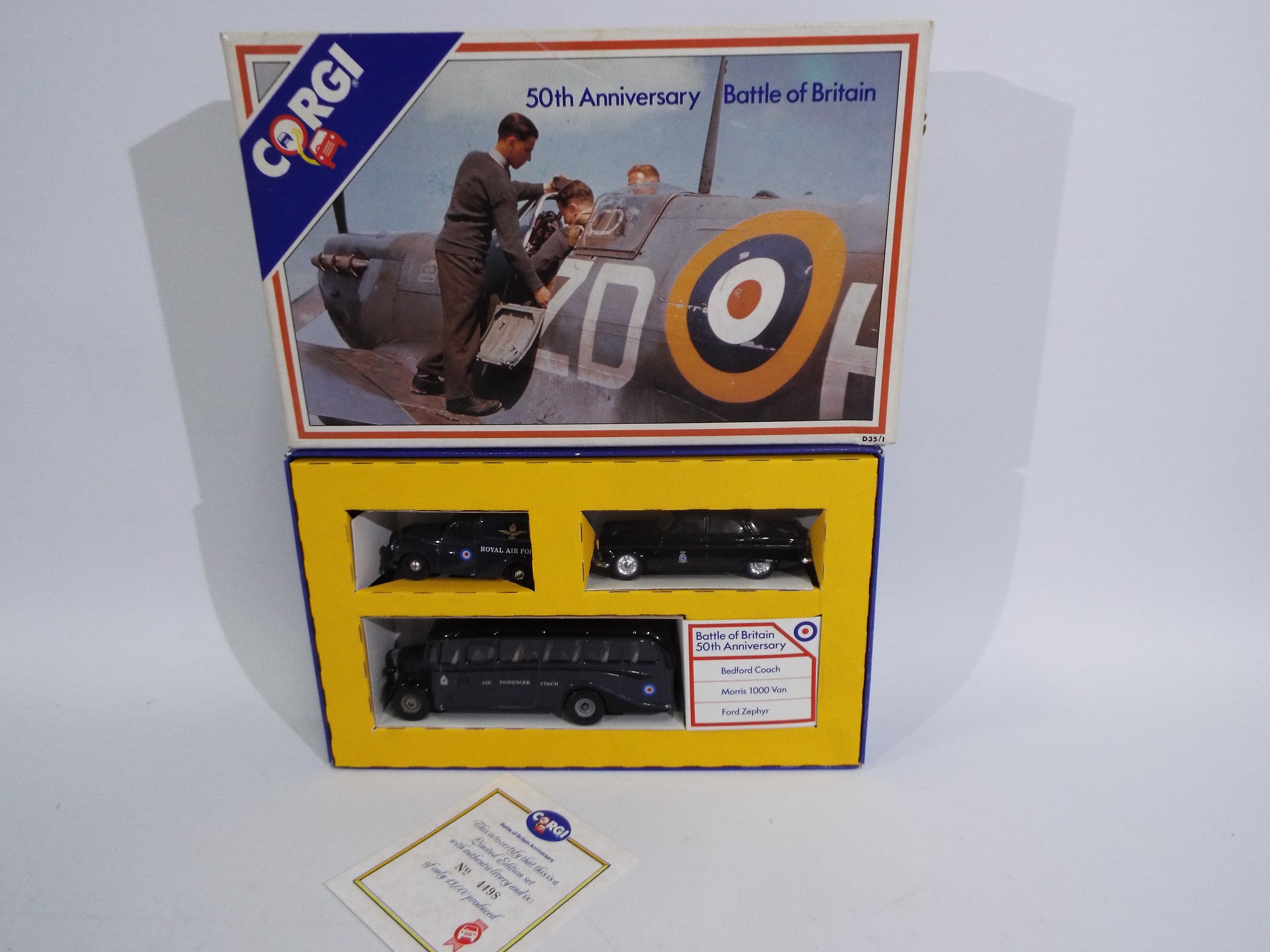 Corgi, Vanguards - 15 boxed diecast model vehicles. - Image 10 of 11