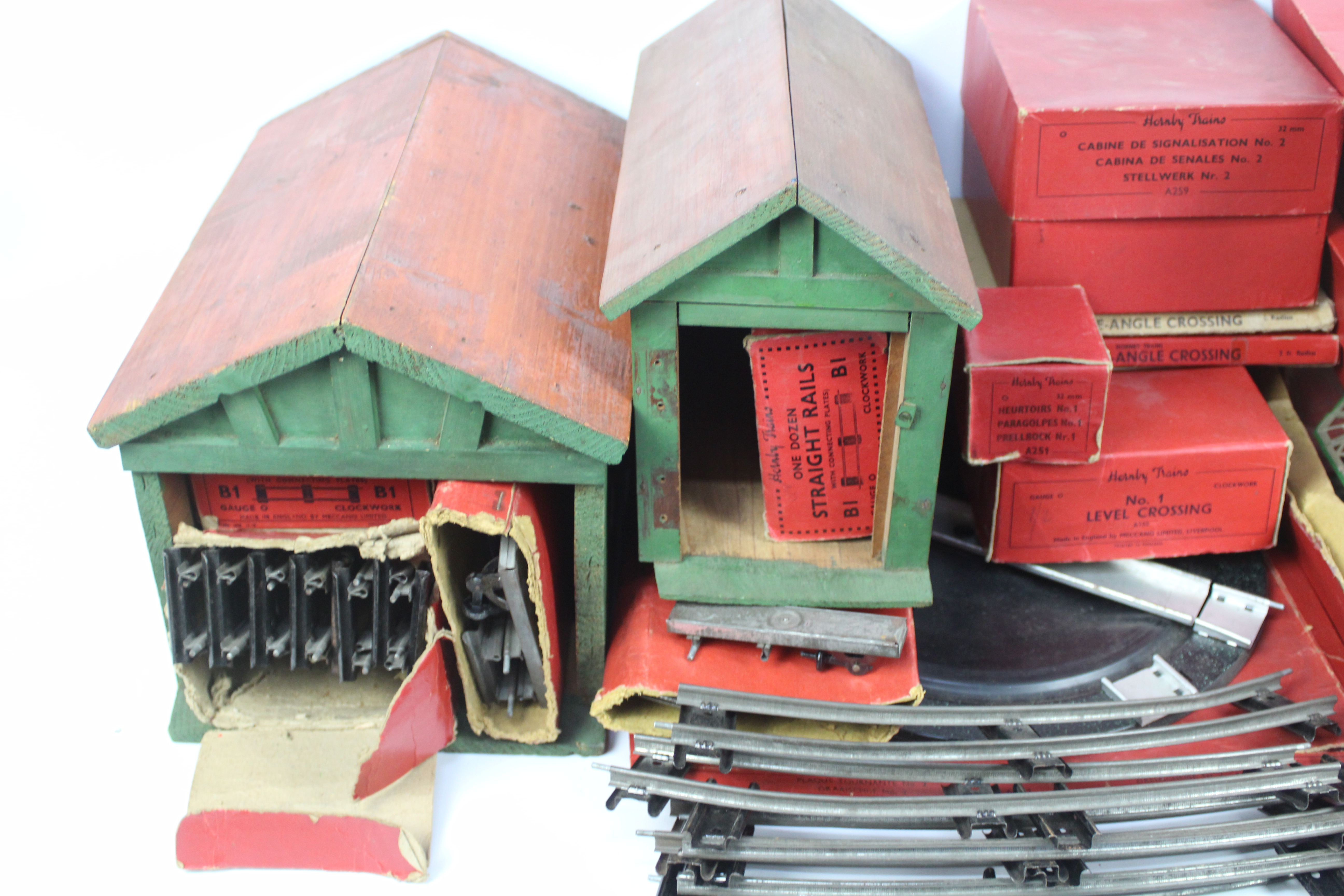 Hornby - A collection of mainly boxed Hornby O gauge railway accessories. - Image 2 of 4