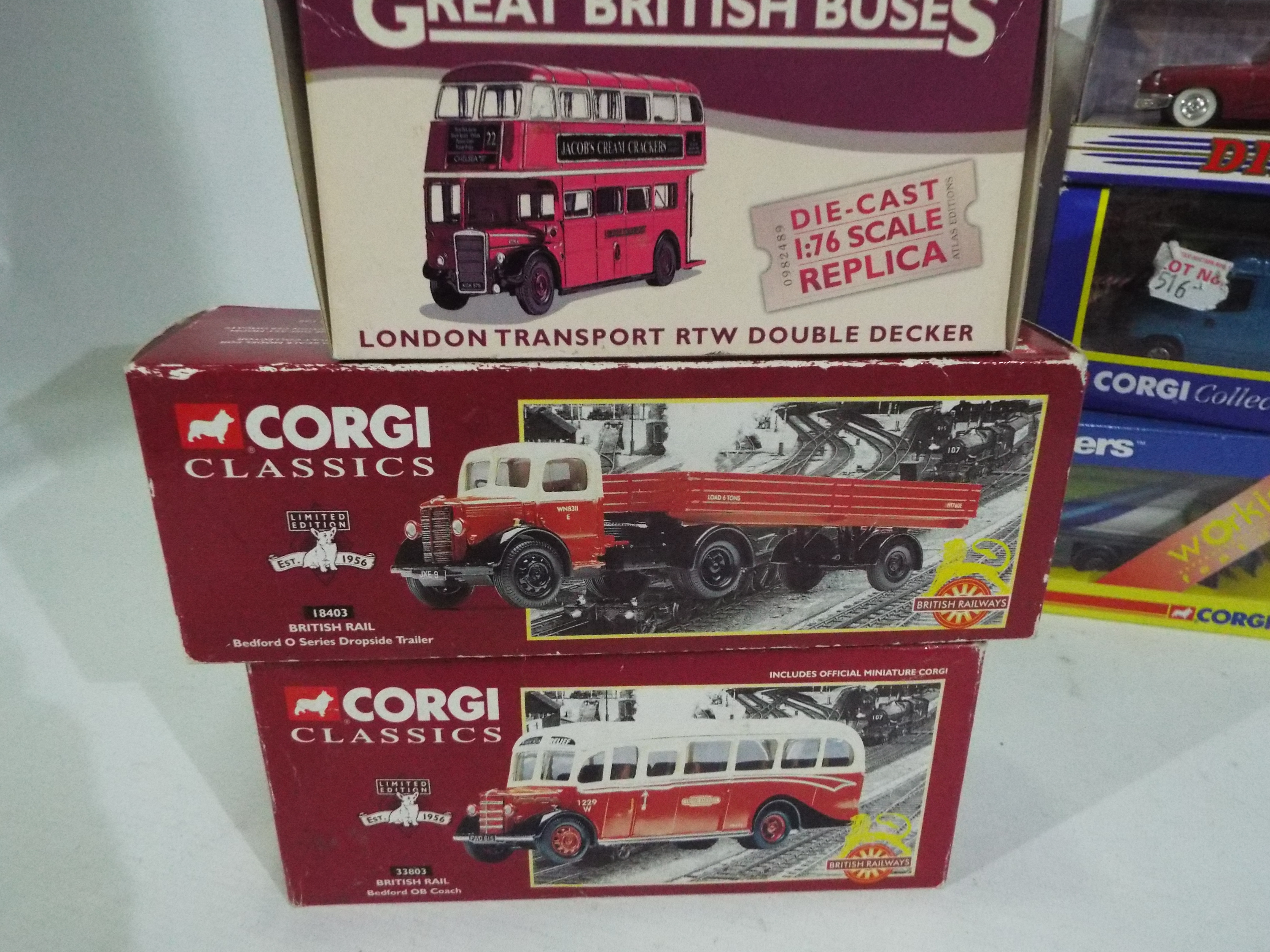 Corgi, Atlas Editions, Matchbox Dinky - A mixed collection of boxed diecast vehicles, - Image 8 of 8