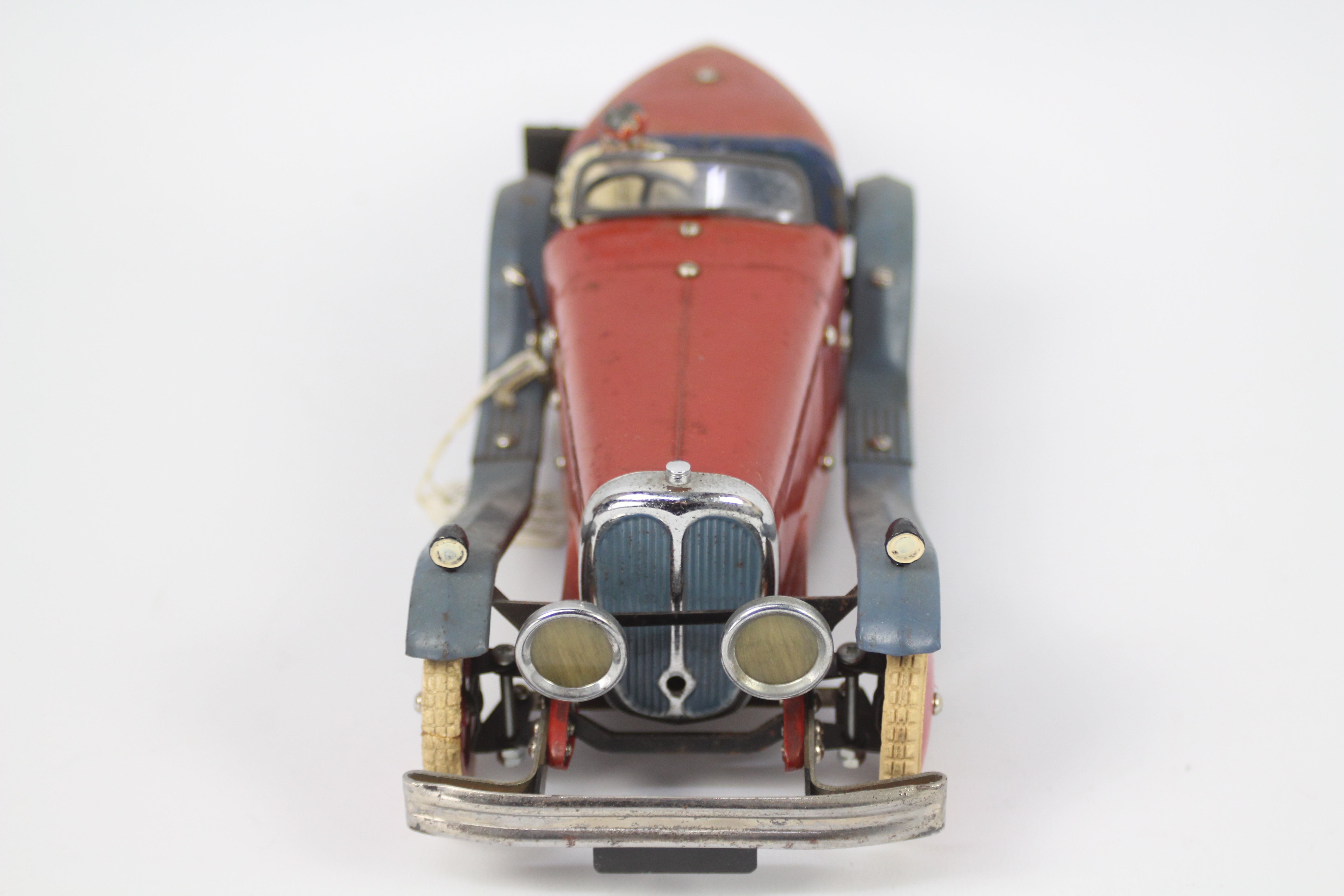 Meccano - A Meccano No 2 Constructor Car in red with blue mudguards and seat. - Image 9 of 11