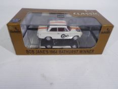 Classic Carlectables - A plastic-cased limited edition number 1107 of 3000 racing car.