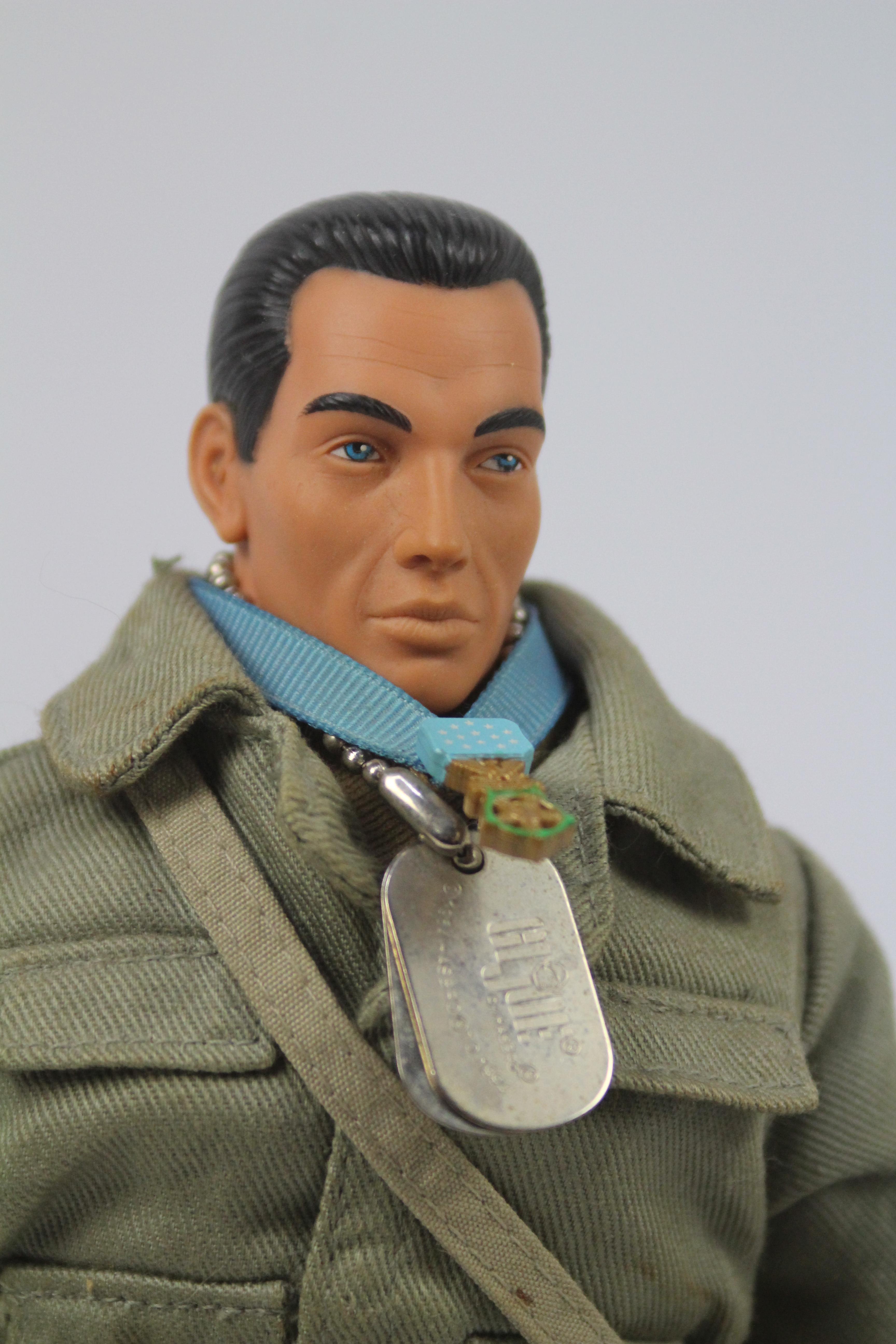 GI Joe, Hasbro - An unboxed G.I. Joe Francis S. Currey Medal of Honor 12" Action Figure. - Image 4 of 5