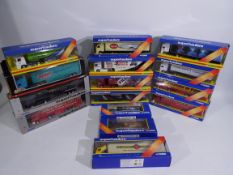 Corgi - Fifteen boxed diecast 1:64 scale Corgi 'Superhaulers' trucks.