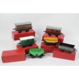 Hornby - A boxed collection of six items of Hornby O gauge rolling stock.