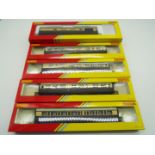 Hornby - 5 x OO gauge GWR coaches comprising operating mail coach, restaurant coach,