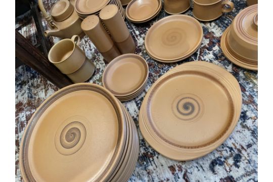 MID CENTURY PURBECK POTTERY 76 PIECE DINNER, TEA & COFFEE SERVICE - Bild 2 aus 7