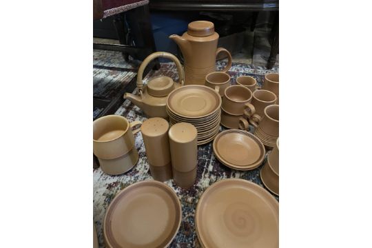 MID CENTURY PURBECK POTTERY 76 PIECE DINNER, TEA & COFFEE SERVICE - Bild 3 aus 7