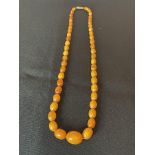 JEWELLERY - VINTAGE BUTTERSCOTCH AMBER GRADUATED BEADS