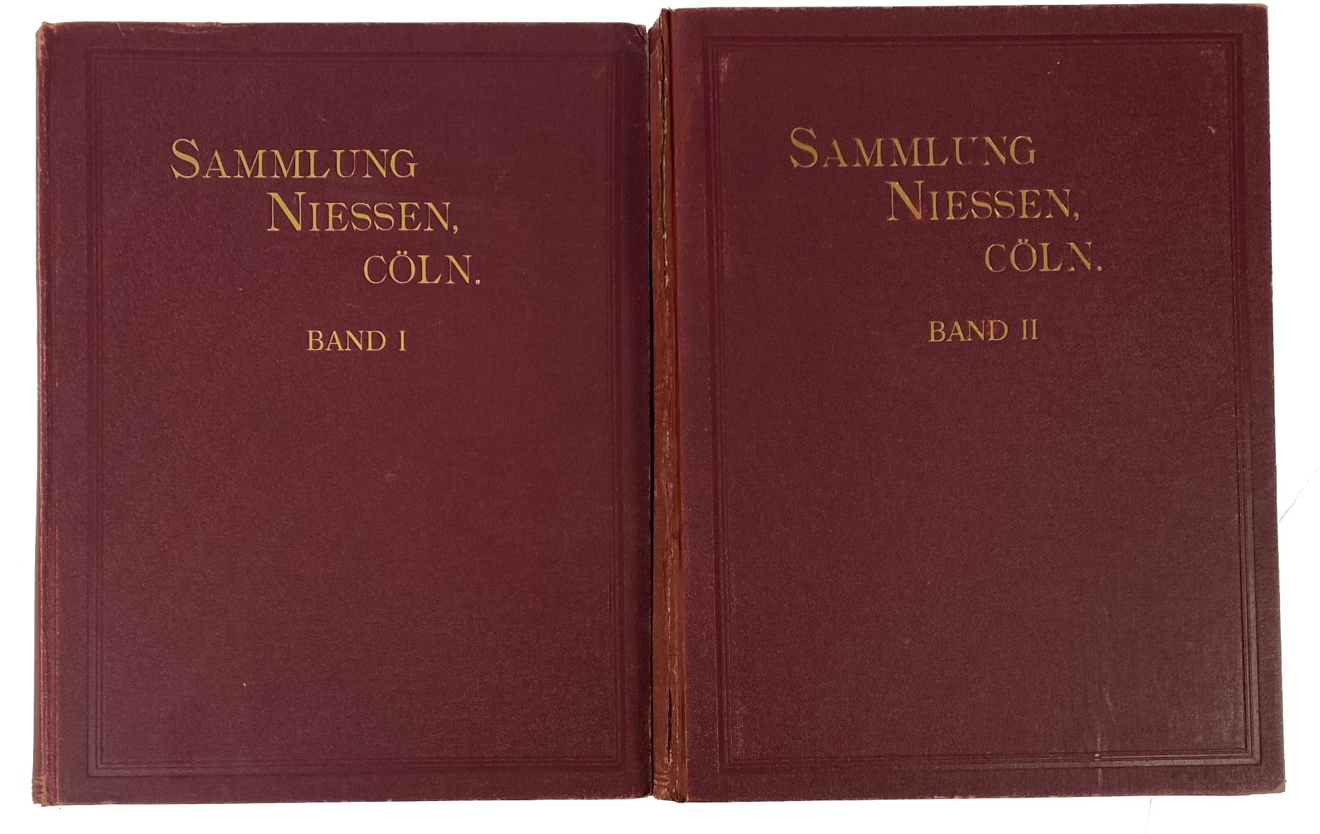 NIESSEN, C.A. Beschreibung römischer Altertümer. 3. Bearb. Cologne, 1911. 2 vols. xxiii