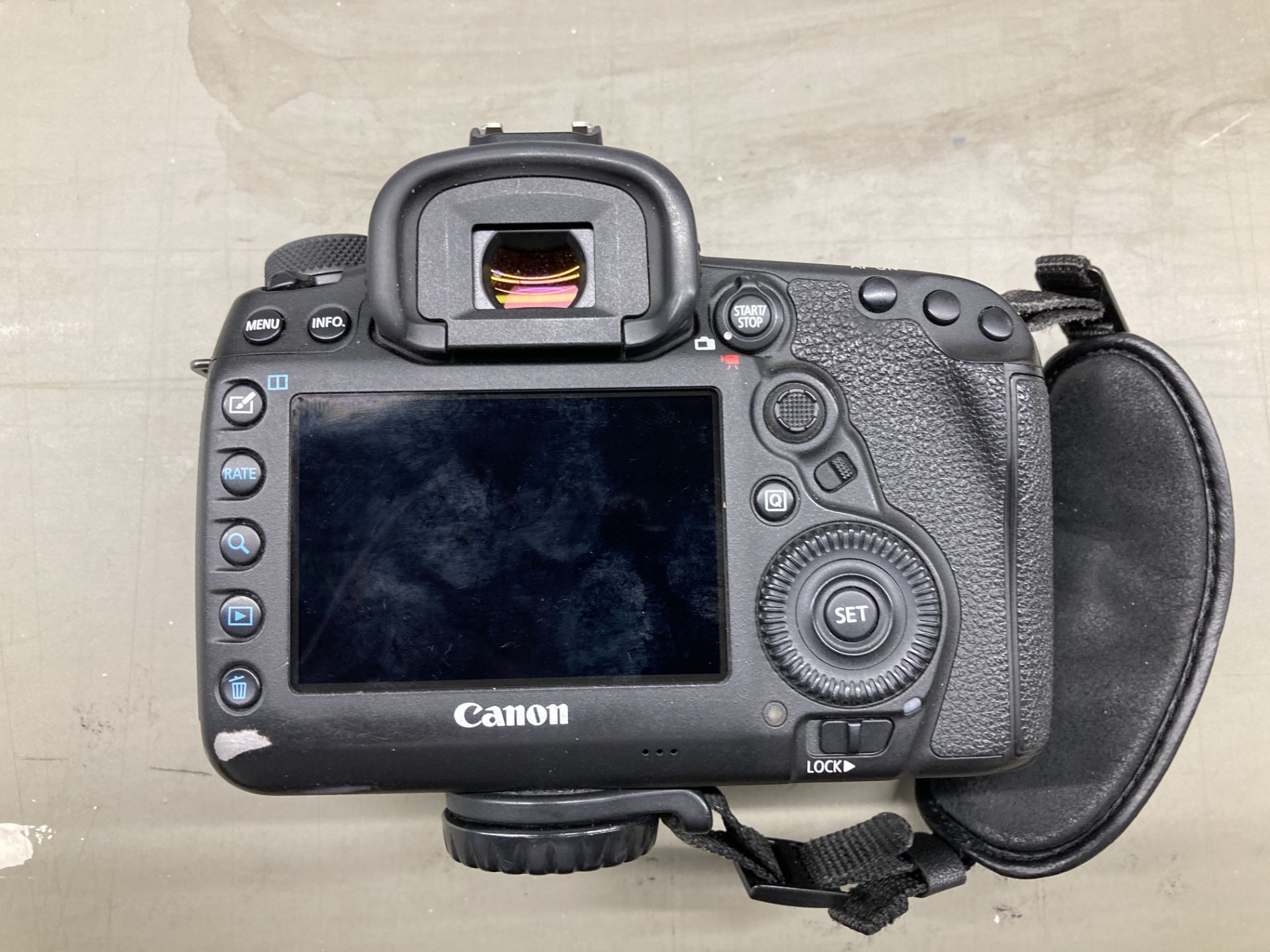 Canon EOS 5D Mark IV (WG) DSLR camera body with charger, spare batteries and leads - Image 5 of 22